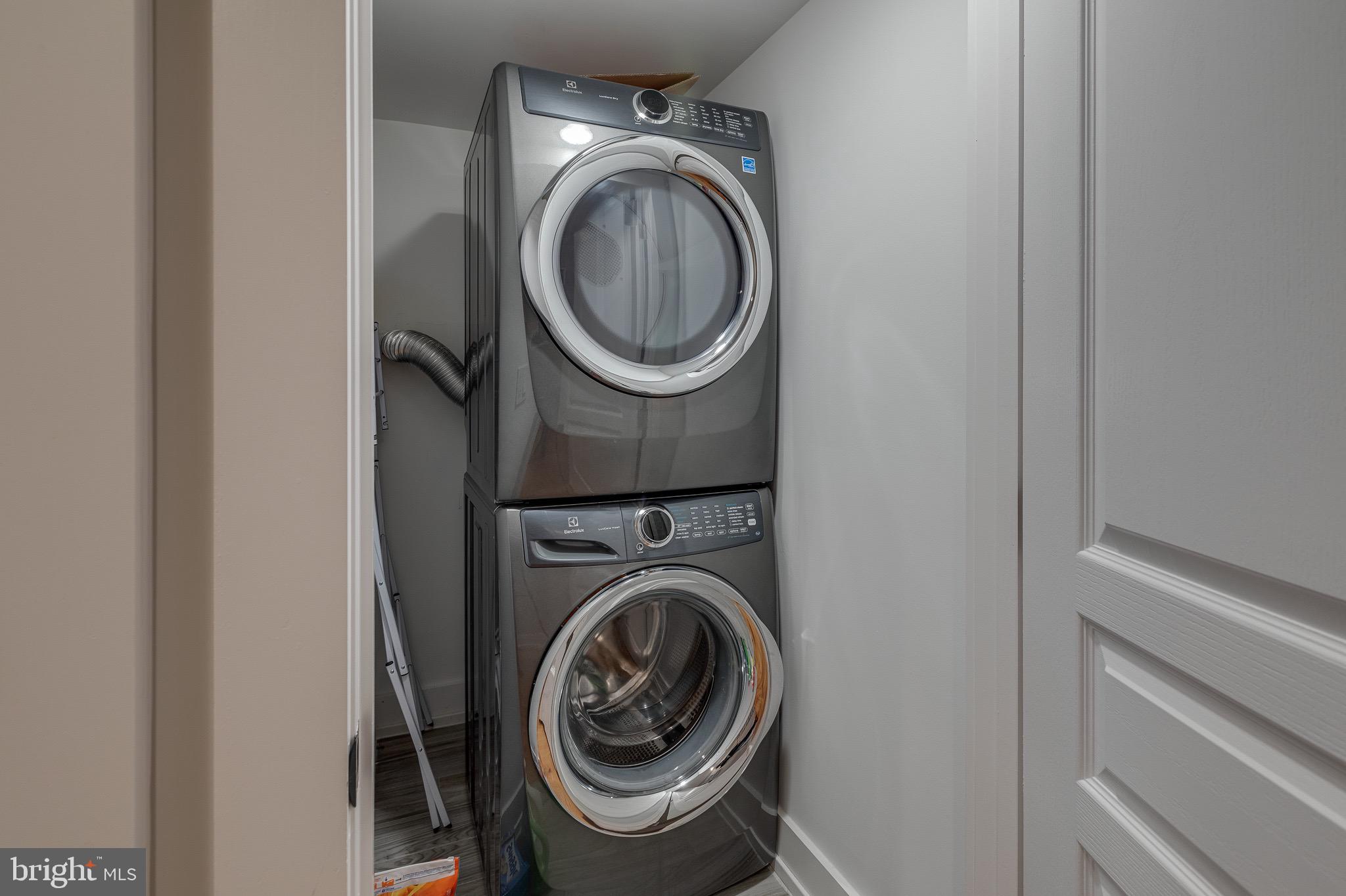 GRADUATE HOSPITAL - Residential Lease