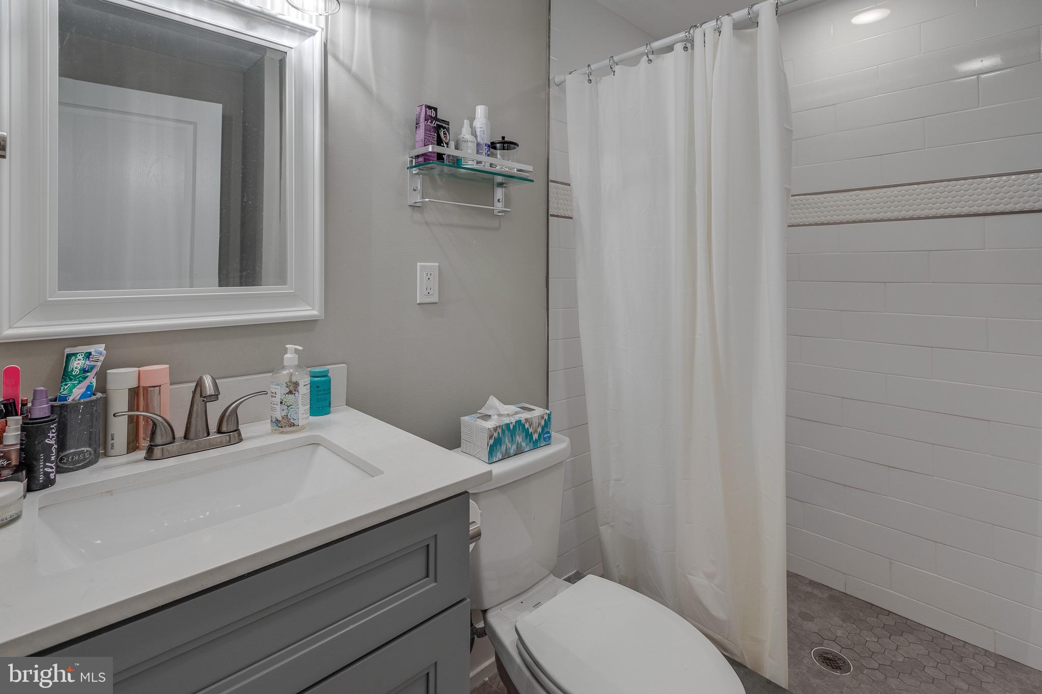 GRADUATE HOSPITAL - Residential Lease