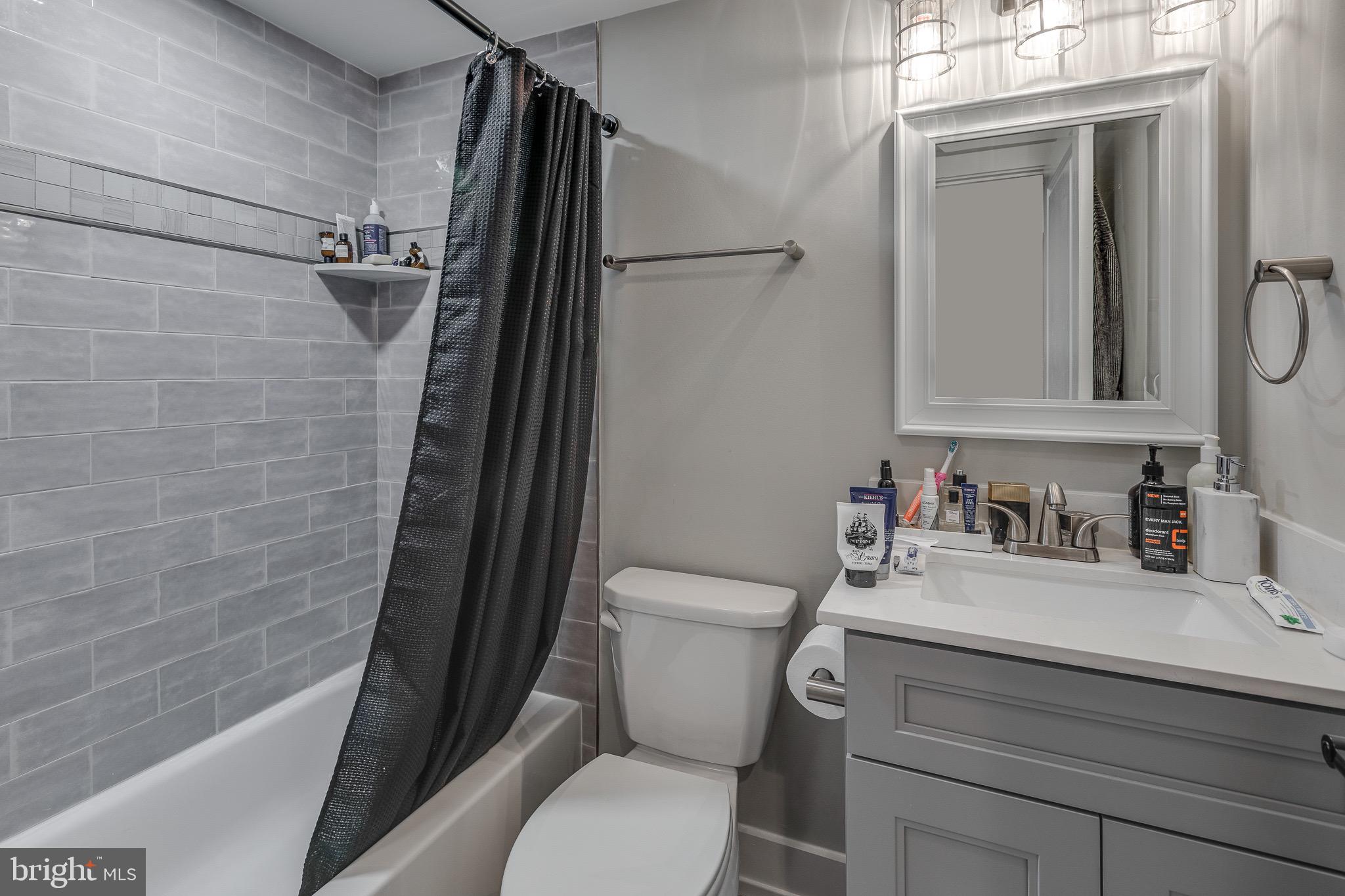 GRADUATE HOSPITAL - Residential Lease