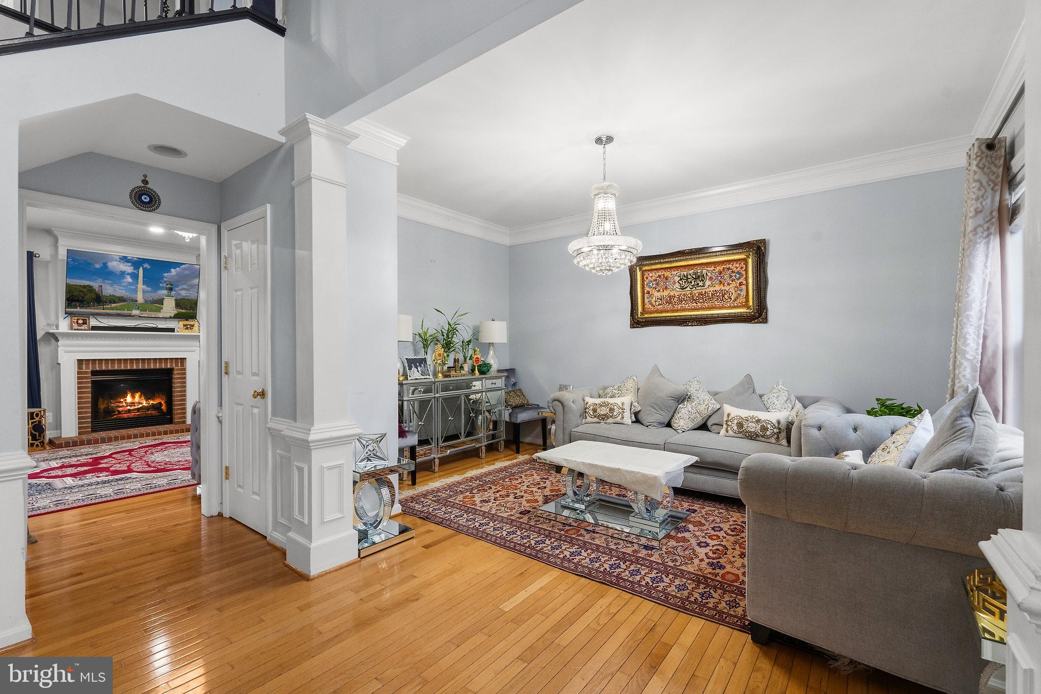 8991 BIRCH BAY CIRCLE