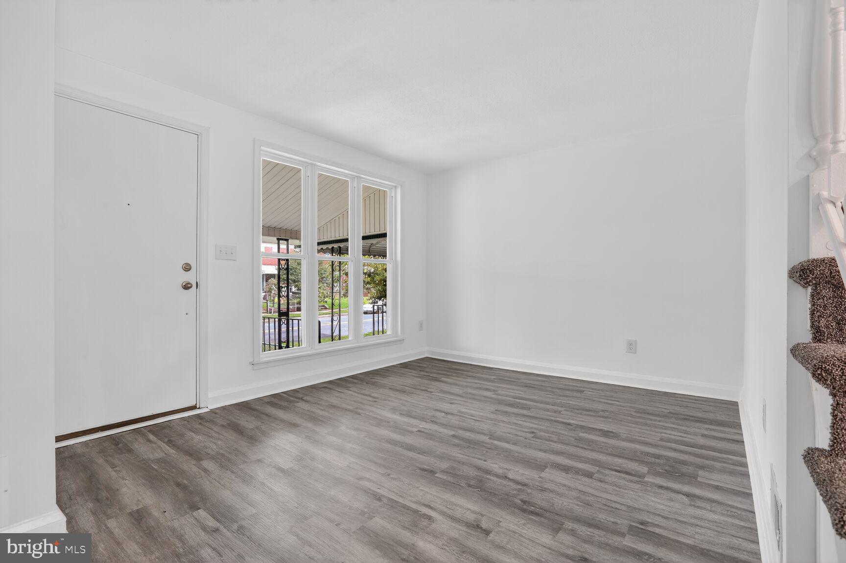 WEST INVERNESS - Residential
