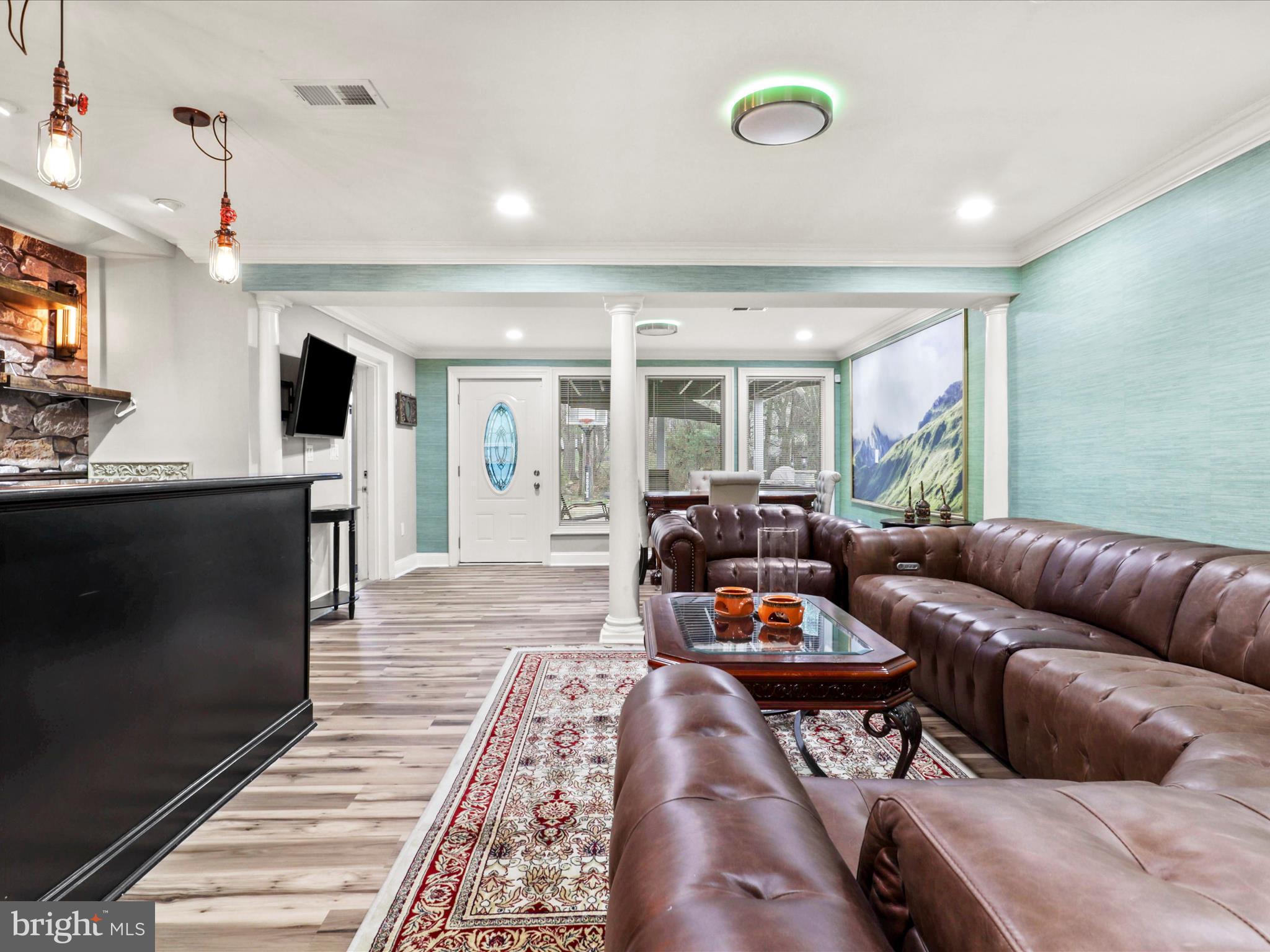 PLEASANT HILL - Residential