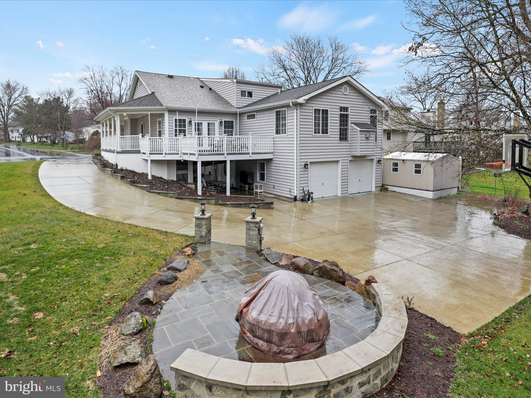 PLEASANT HILL - Residential