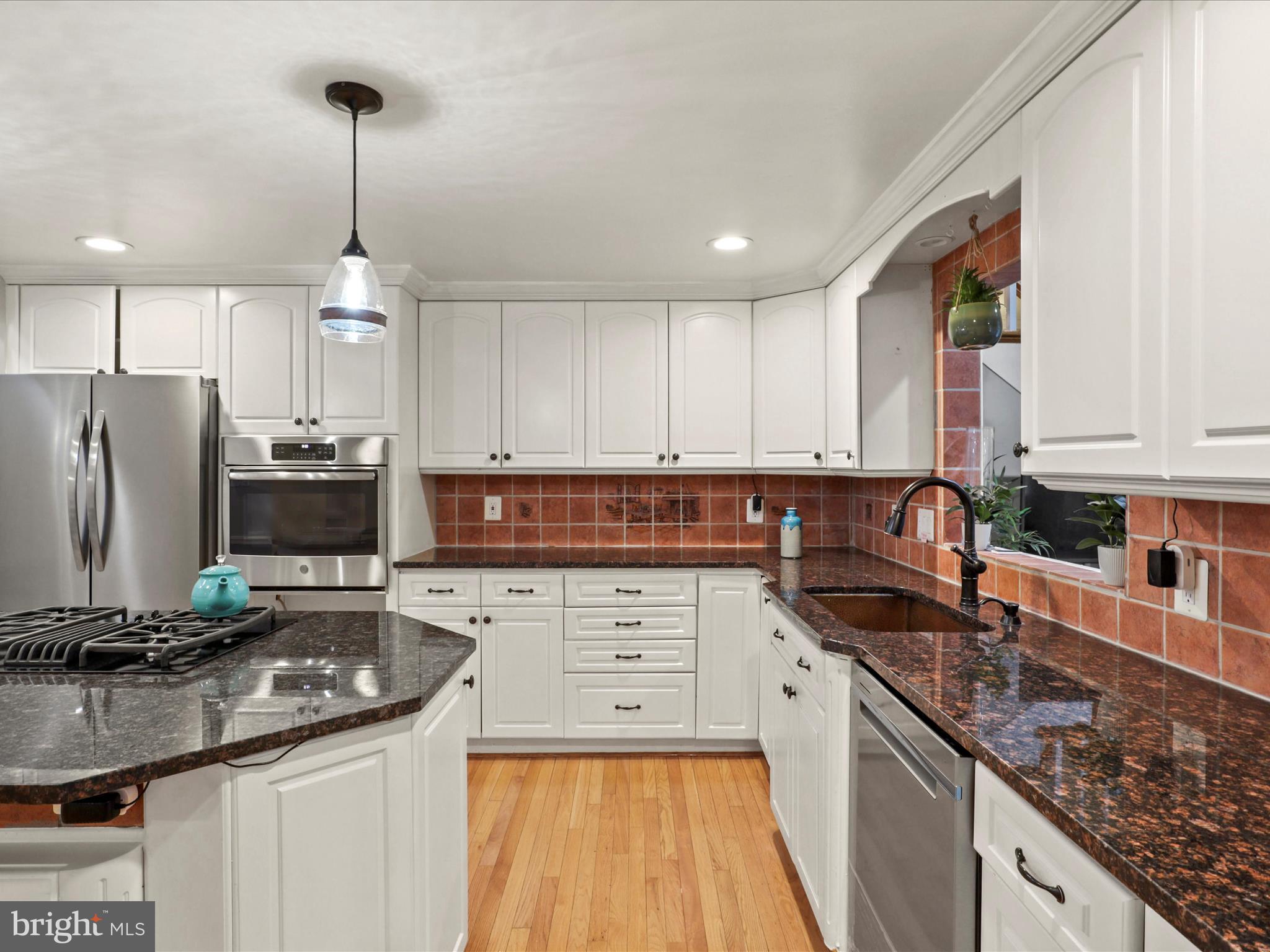 PLEASANT HILL - Residential