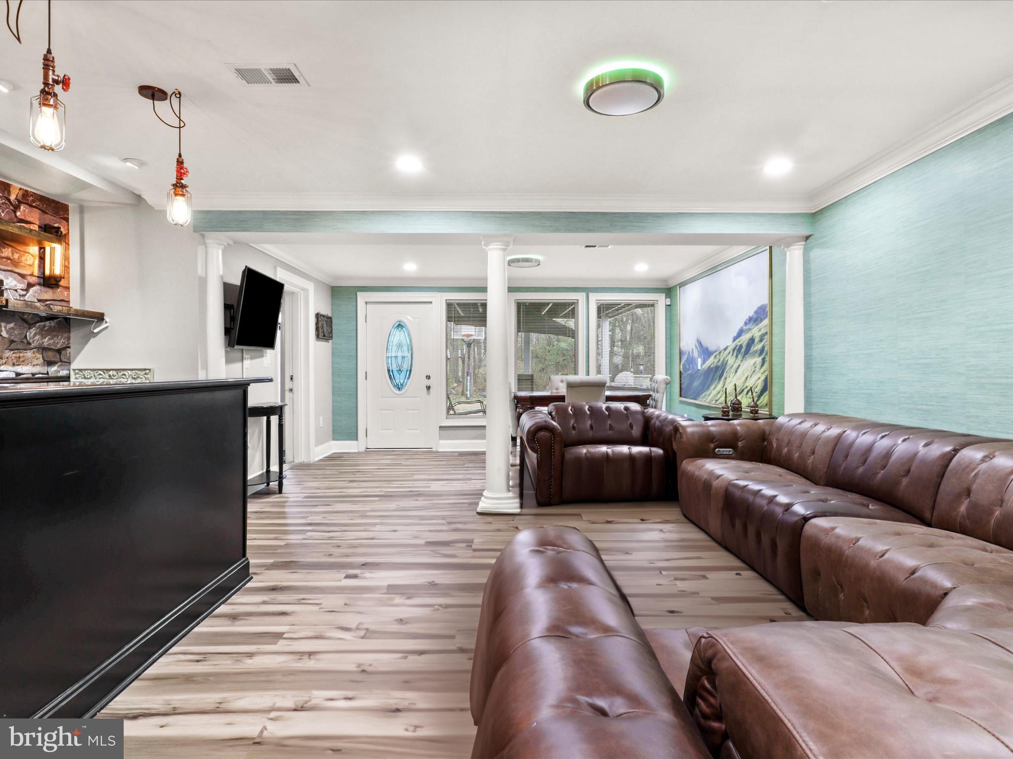 PLEASANT HILL - Residential