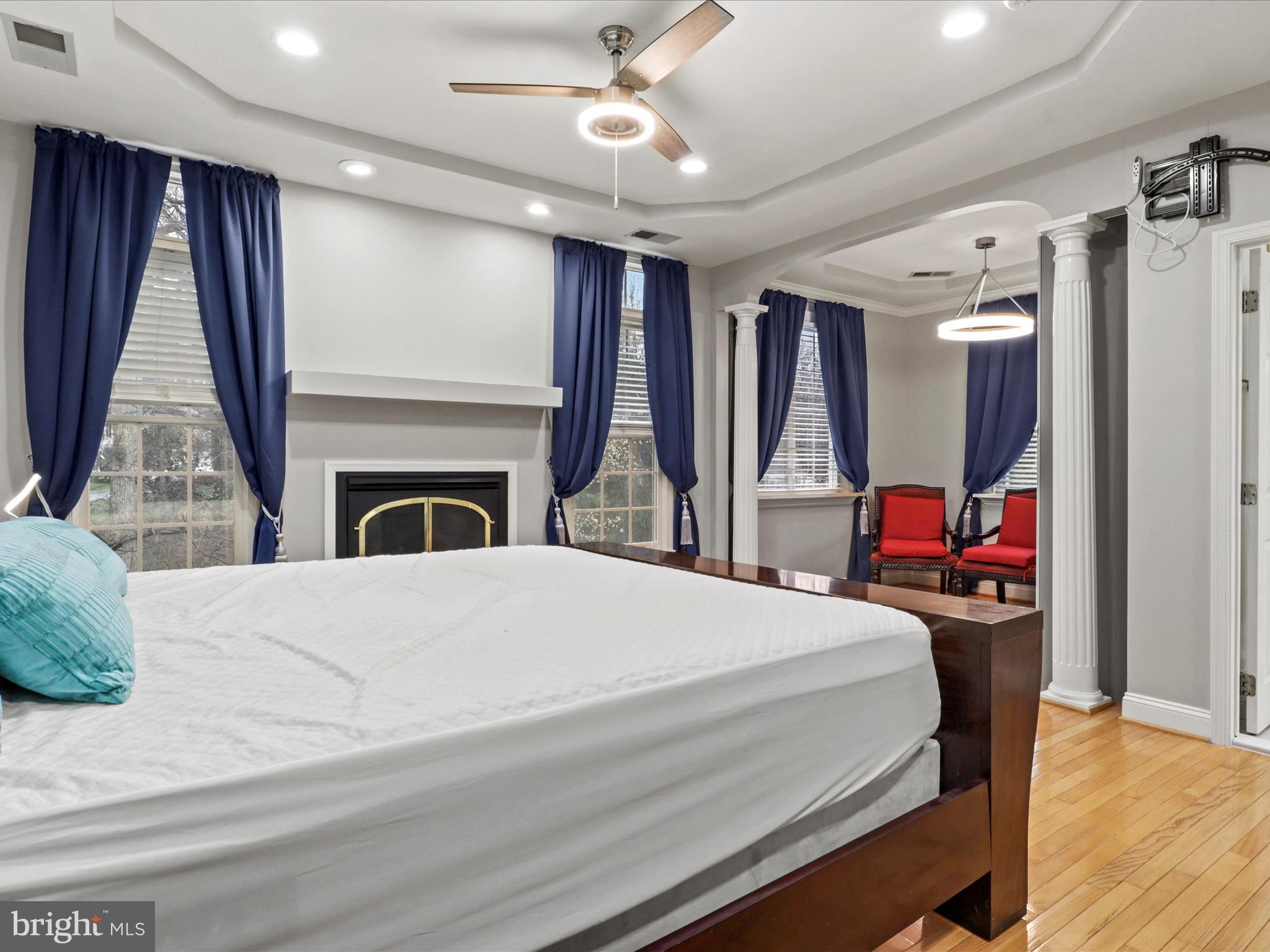 PLEASANT HILL - Residential