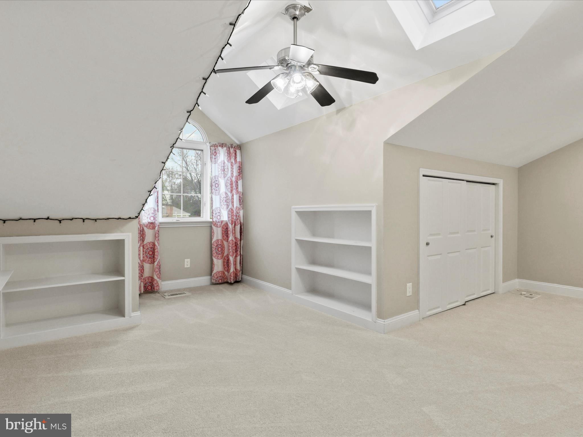 PLEASANT HILL - Residential