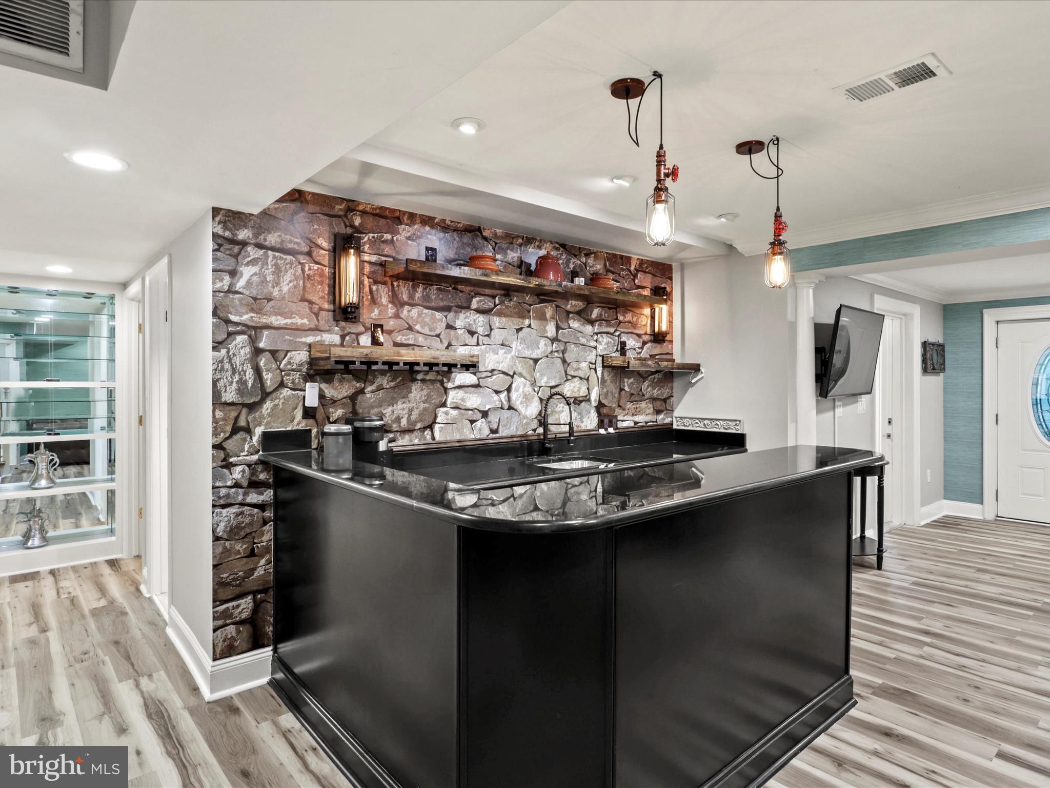 PLEASANT HILL - Residential