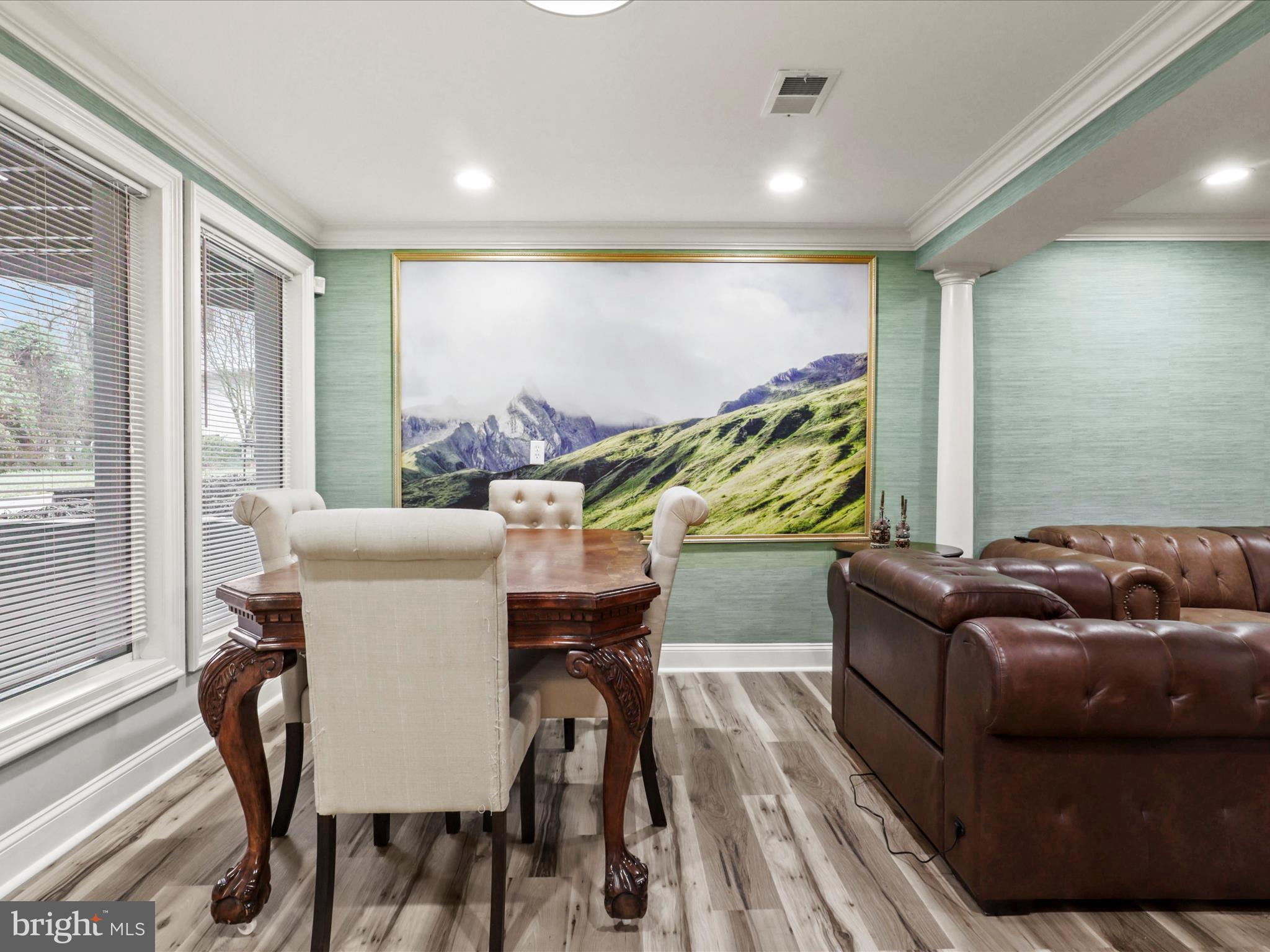 PLEASANT HILL - Residential