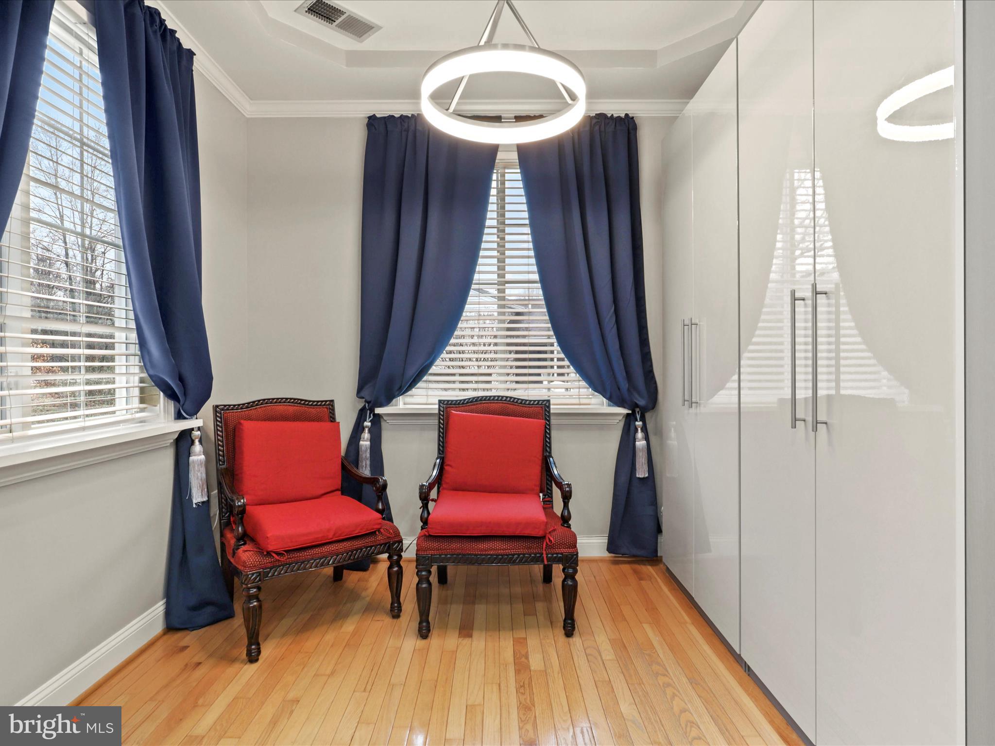 PLEASANT HILL - Residential