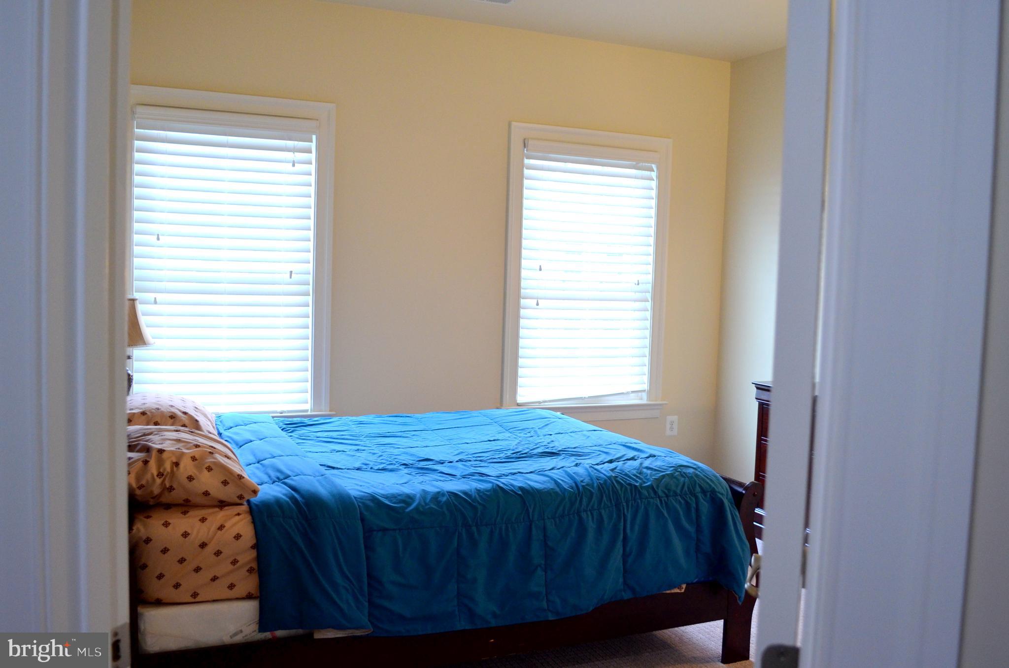 AVONLEA - Residential Lease