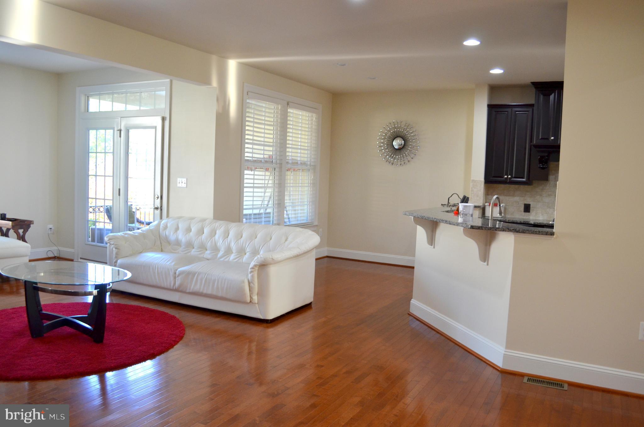 AVONLEA - Residential Lease