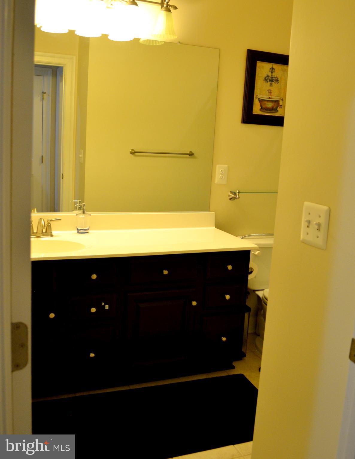 AVONLEA - Residential Lease