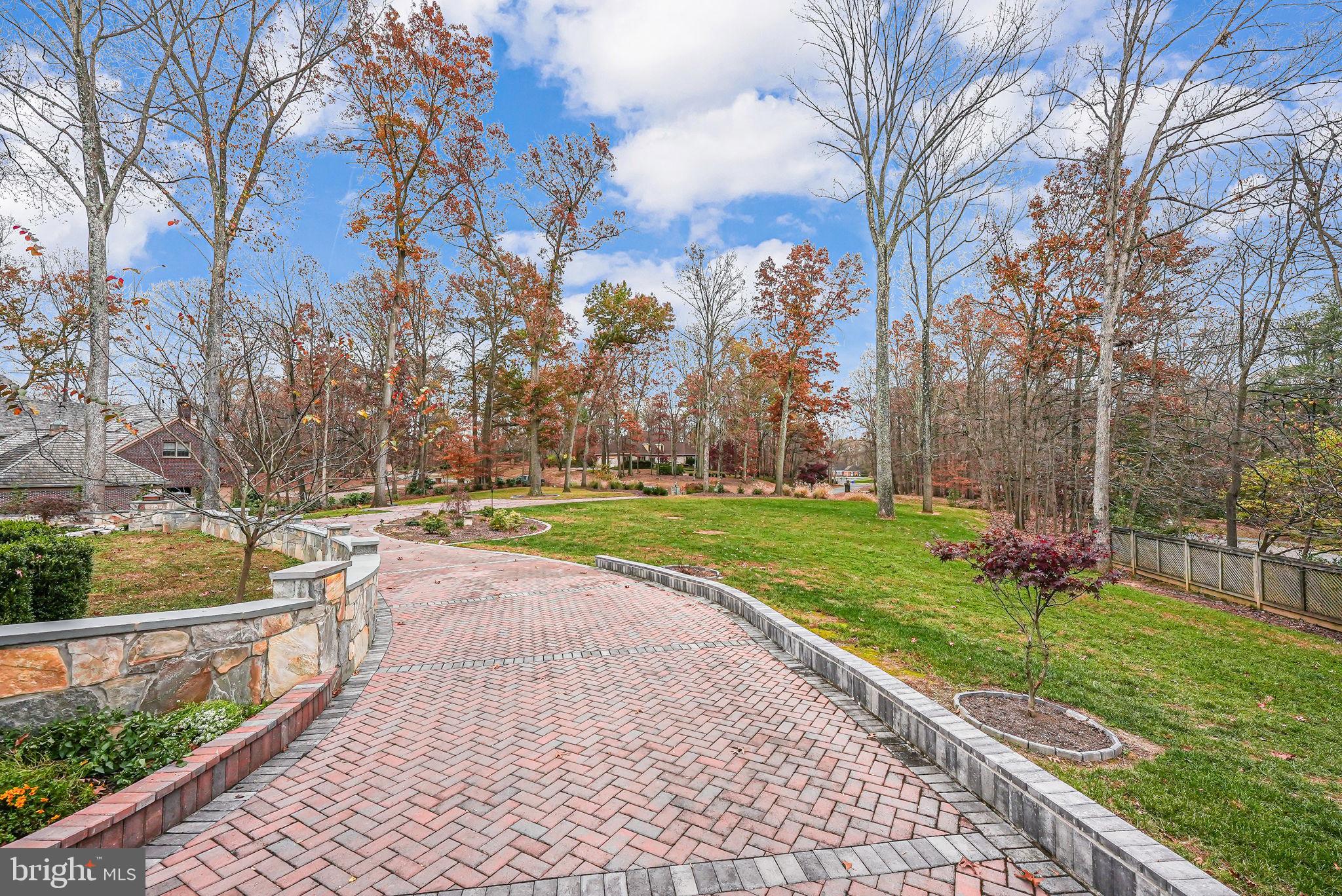 DARNESTOWN OUTSIDE - Residential