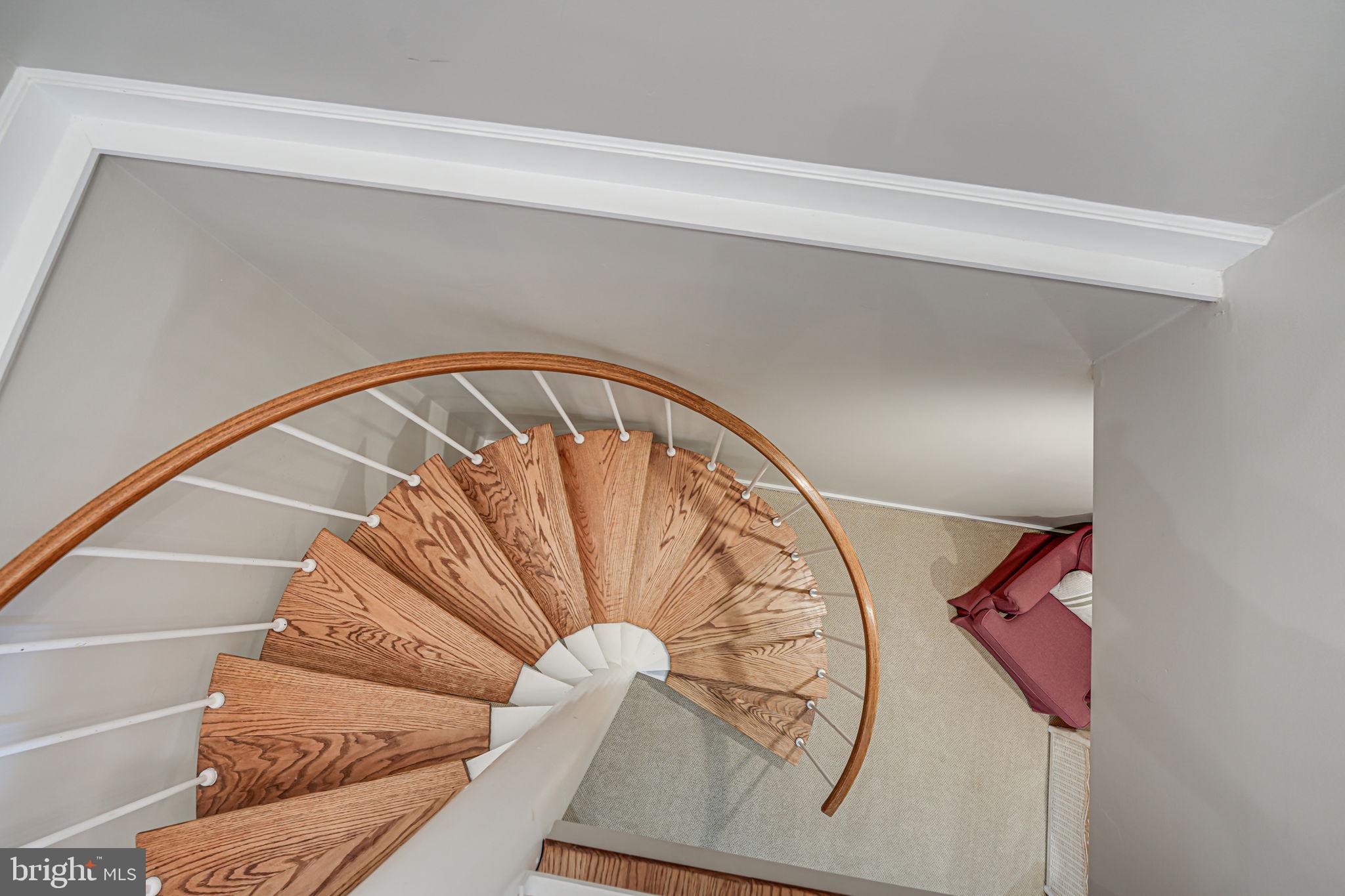 DARNESTOWN OUTSIDE - Residential