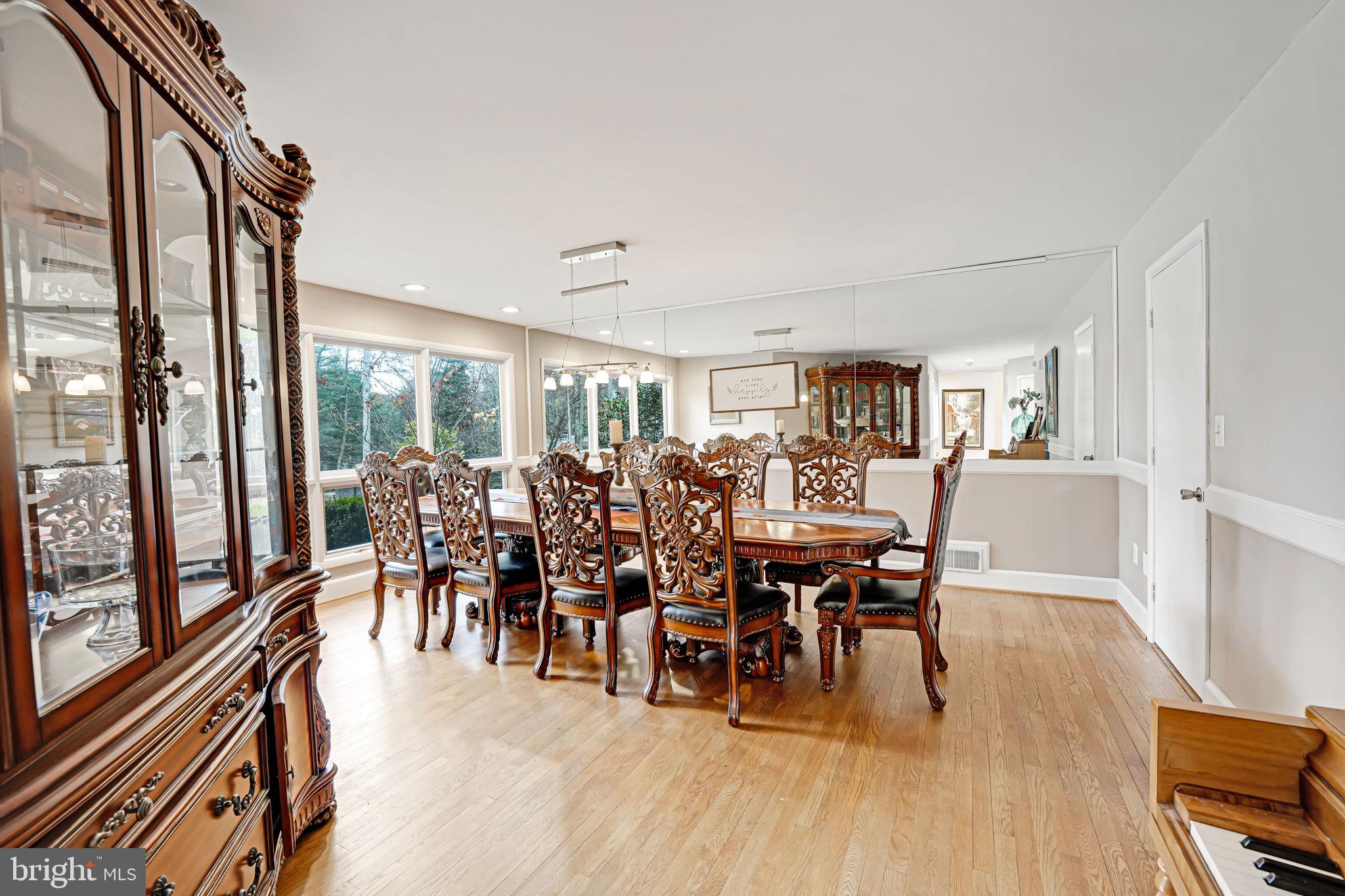 DARNESTOWN OUTSIDE - Residential