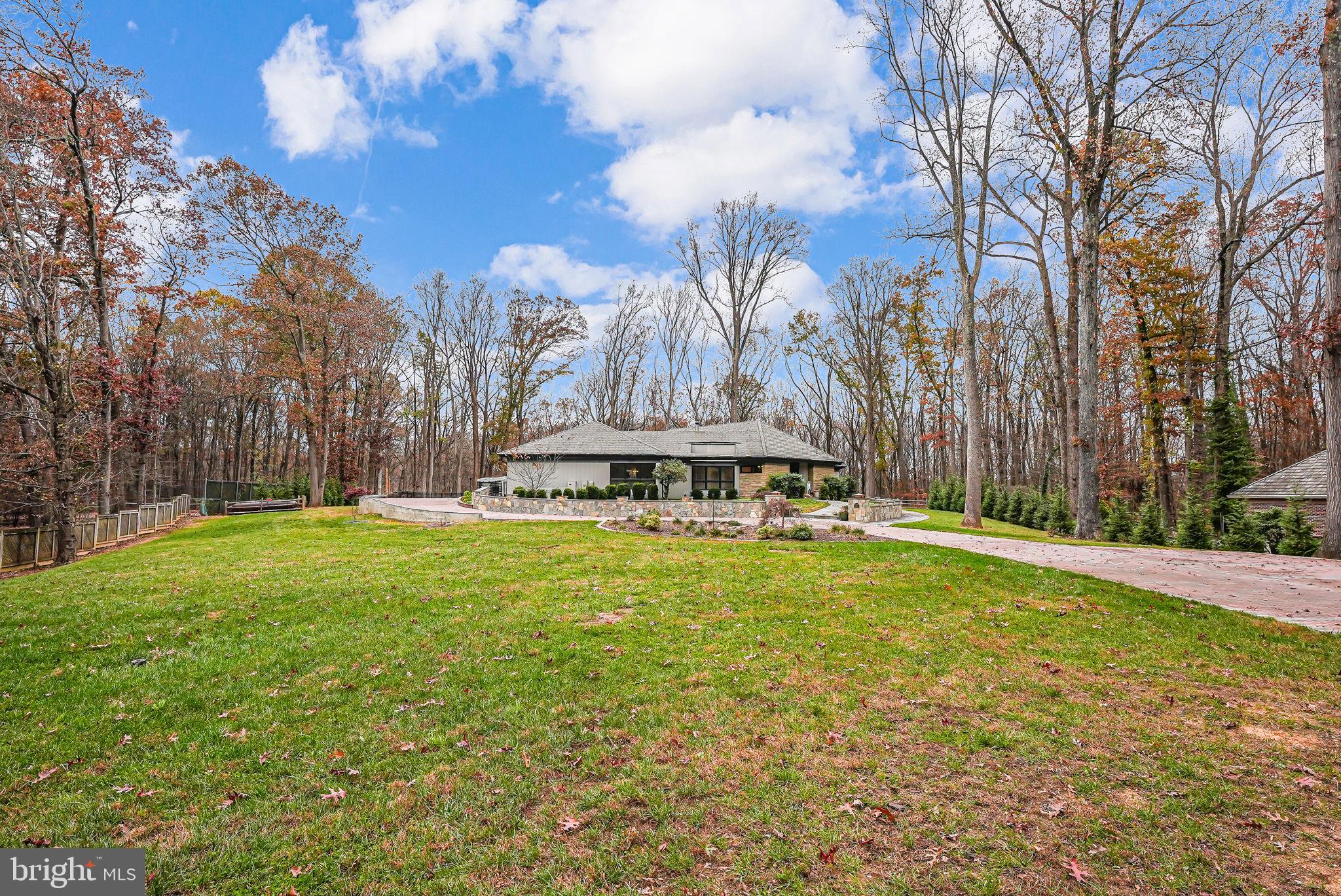 DARNESTOWN OUTSIDE - Residential