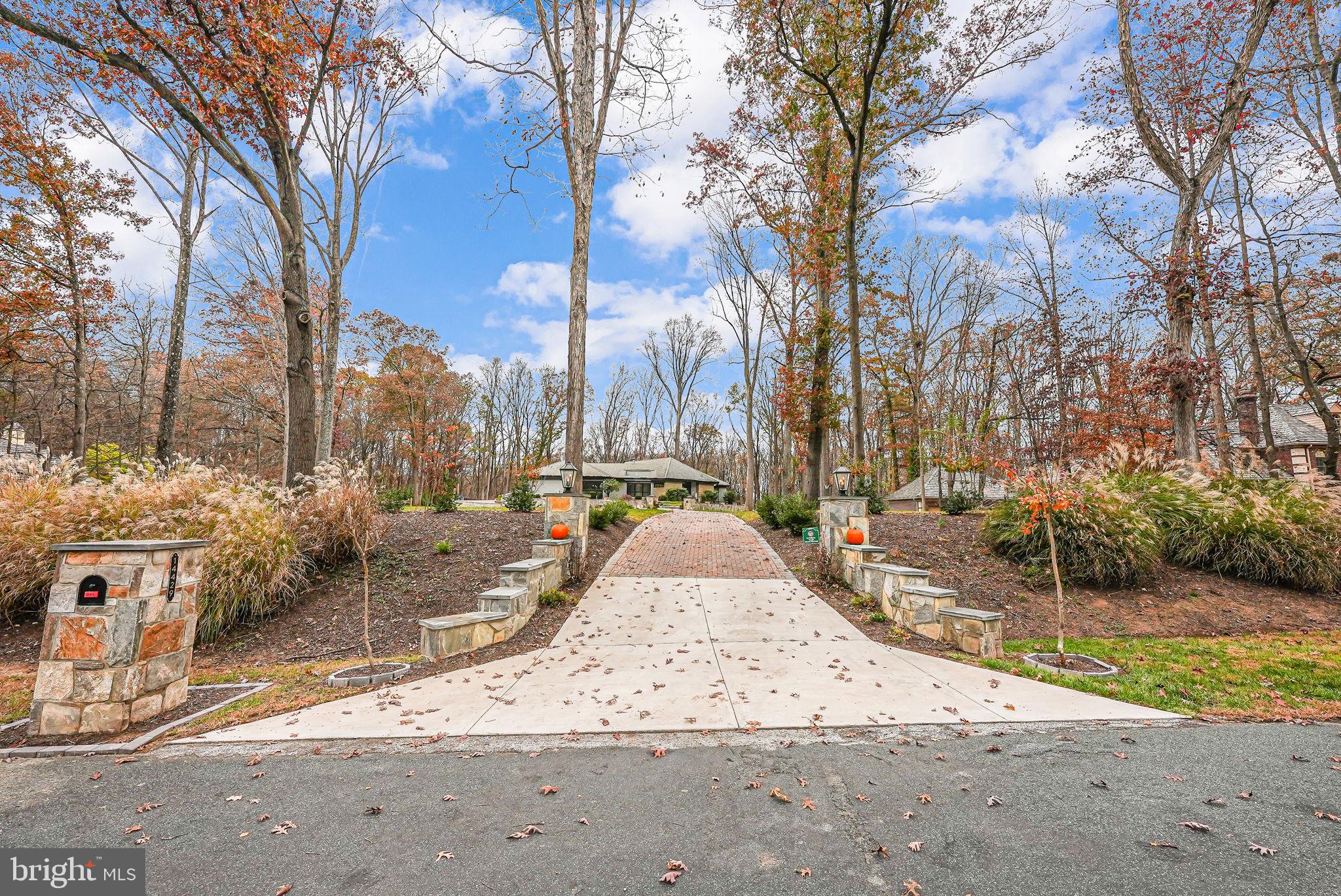 DARNESTOWN OUTSIDE - Residential