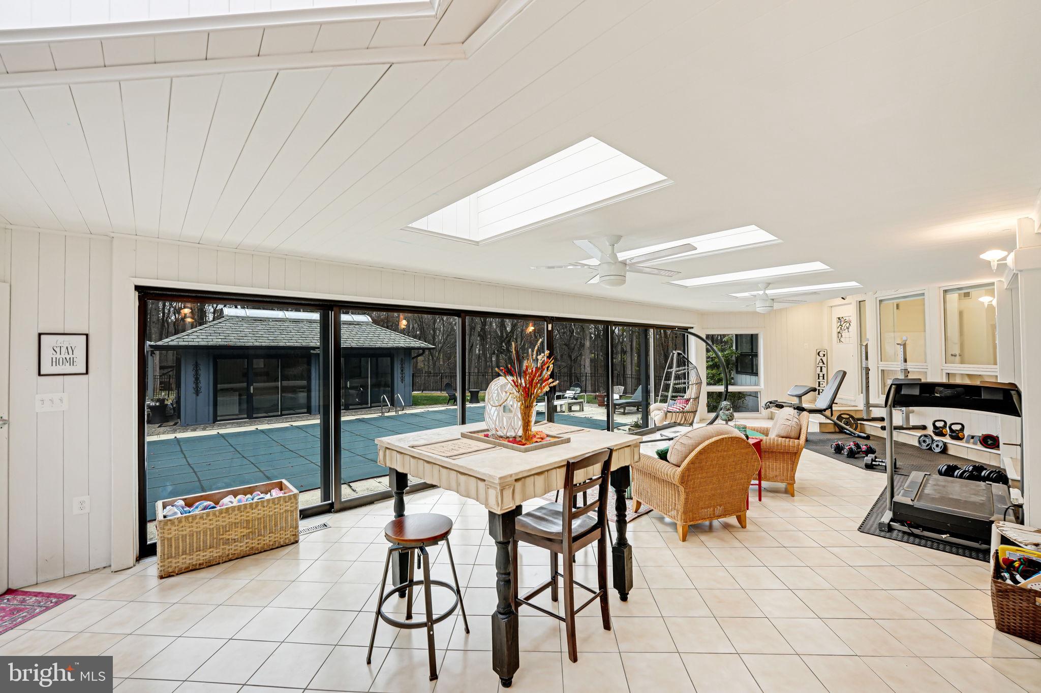 DARNESTOWN OUTSIDE - Residential