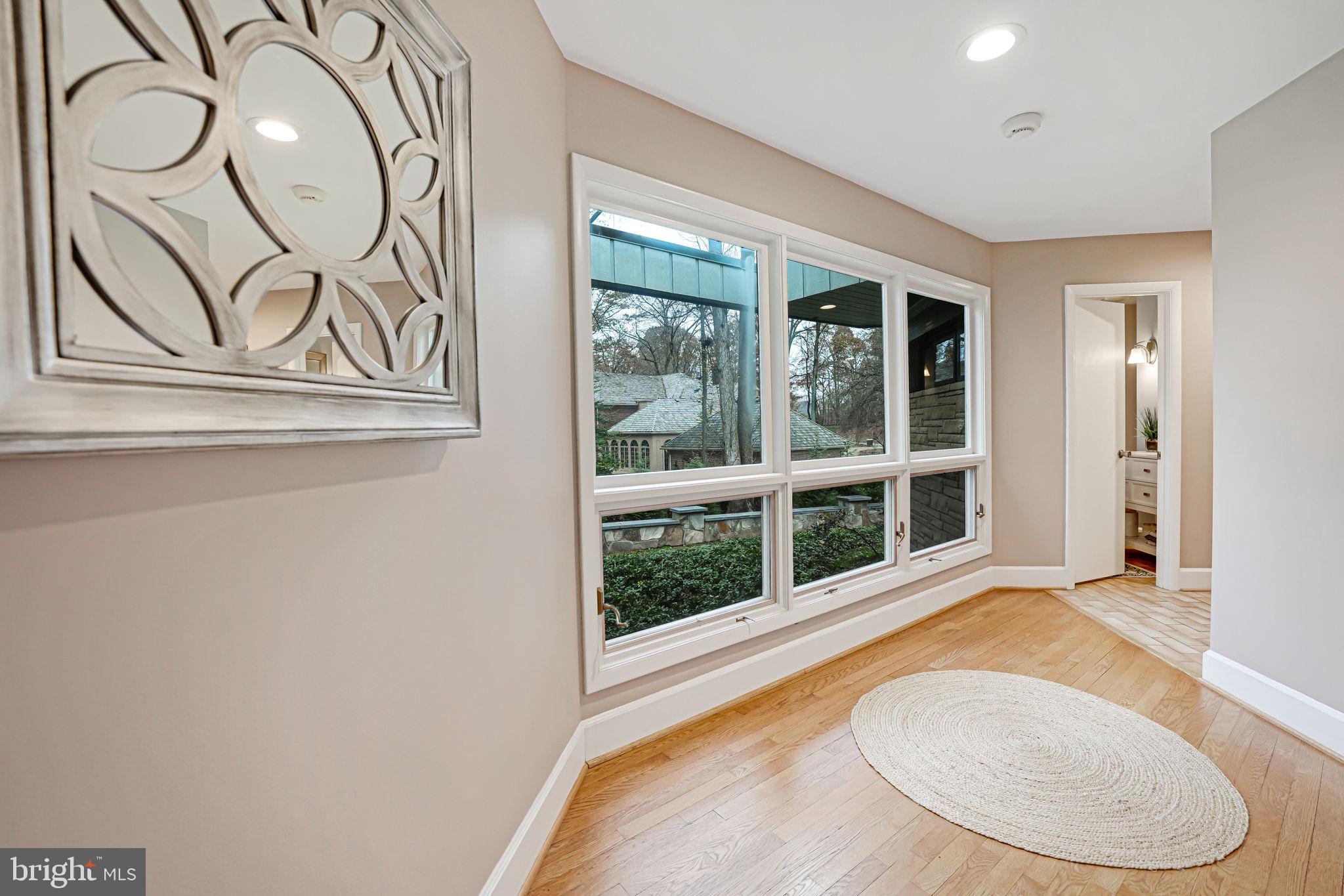 DARNESTOWN OUTSIDE - Residential