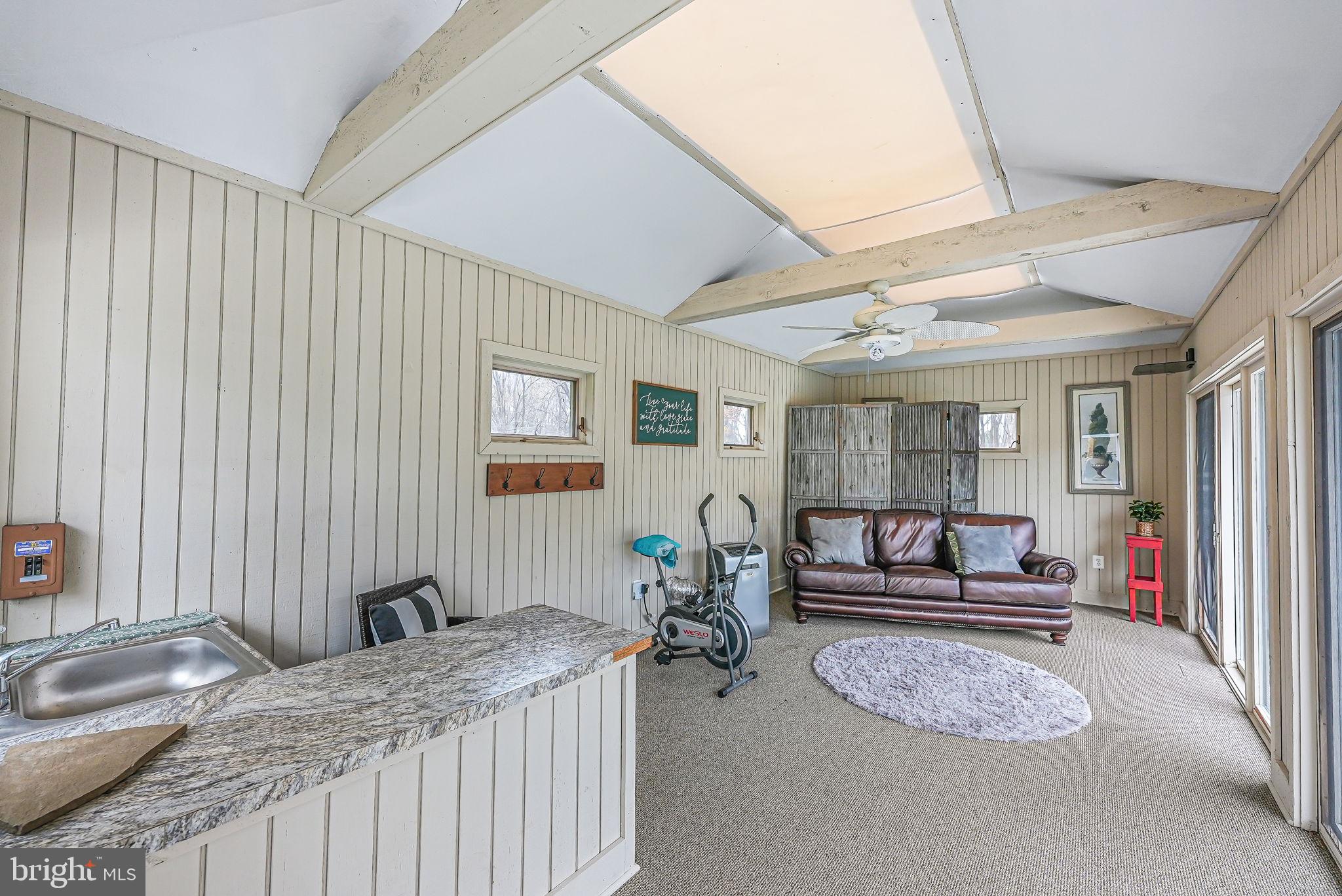 DARNESTOWN OUTSIDE - Residential