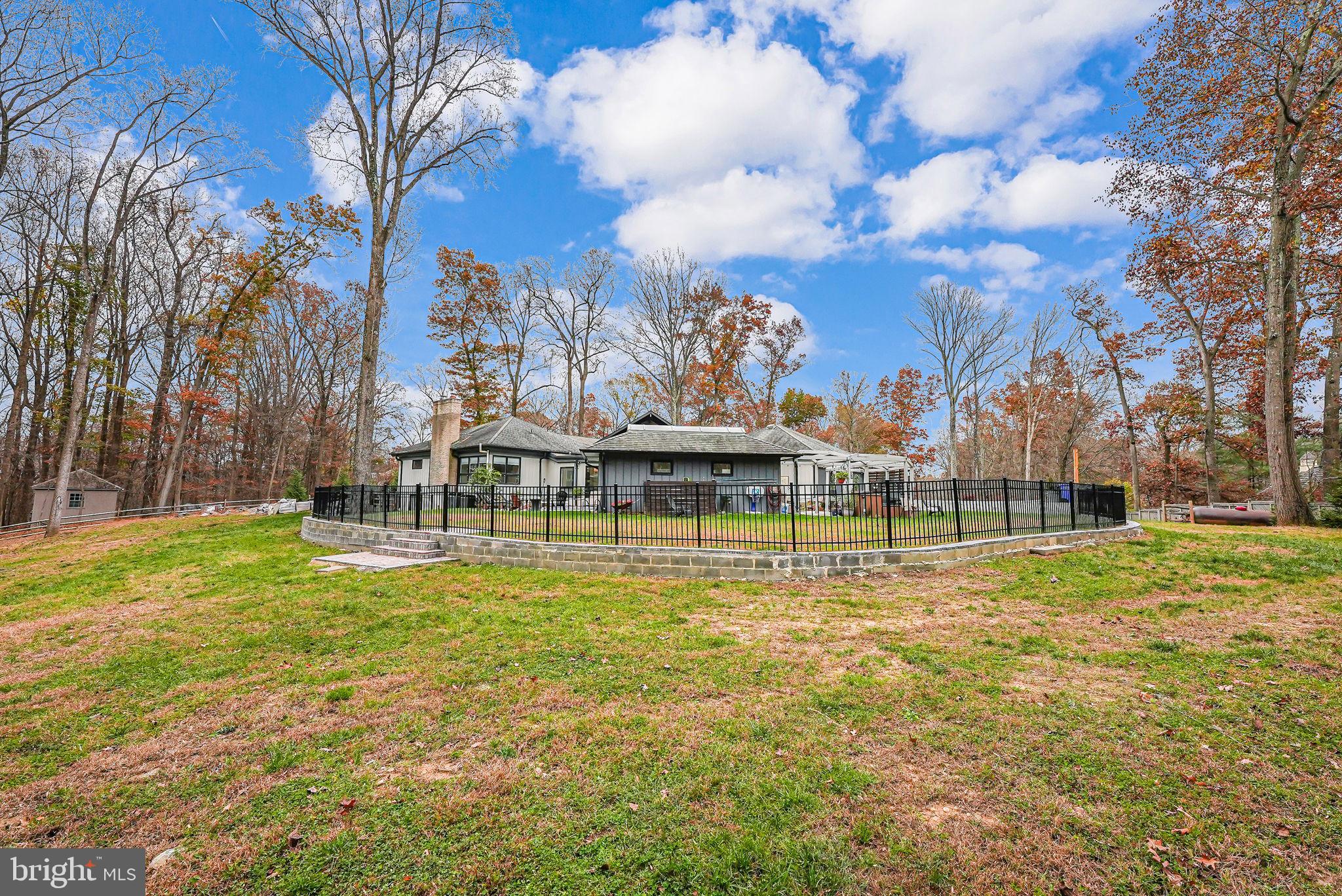 DARNESTOWN OUTSIDE - Residential