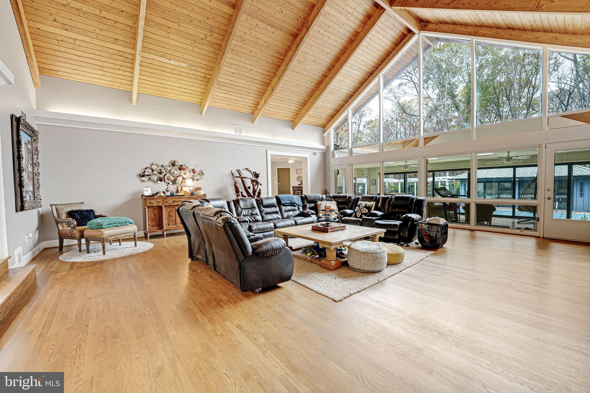 DARNESTOWN OUTSIDE - Residential