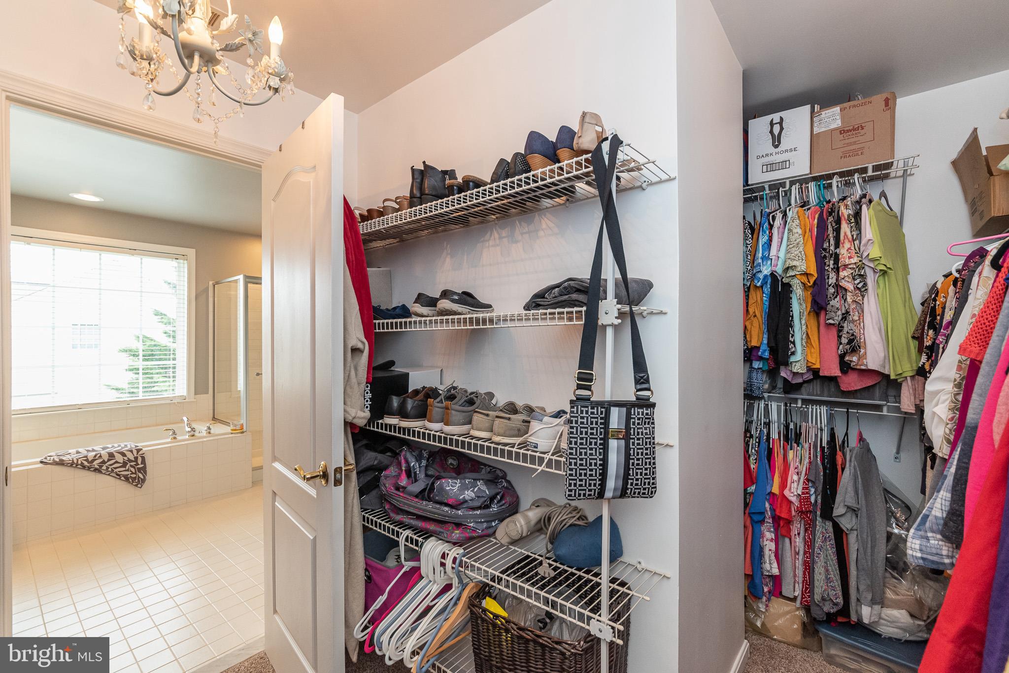 VINEYARD OAK - Residential