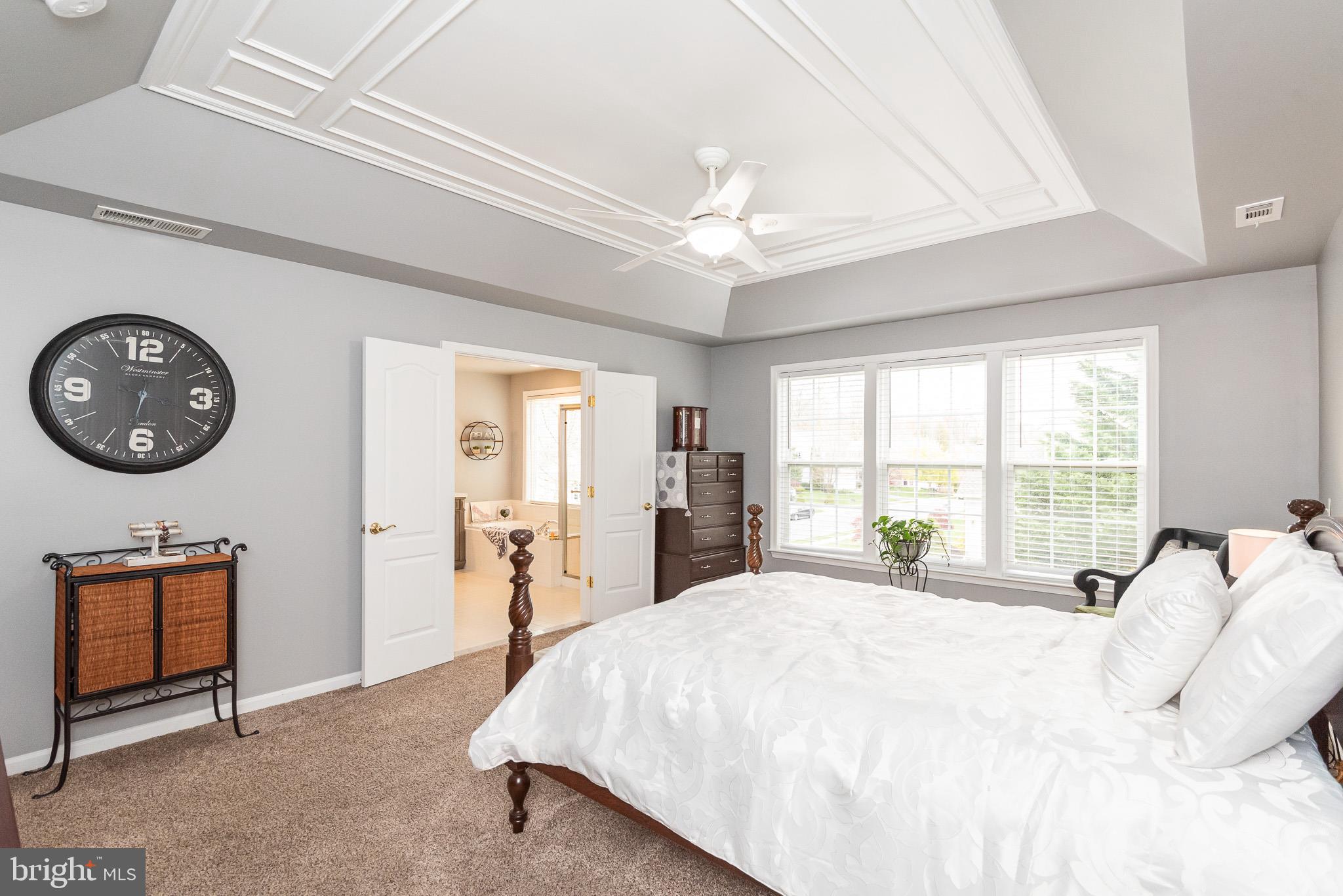 VINEYARD OAK - Residential