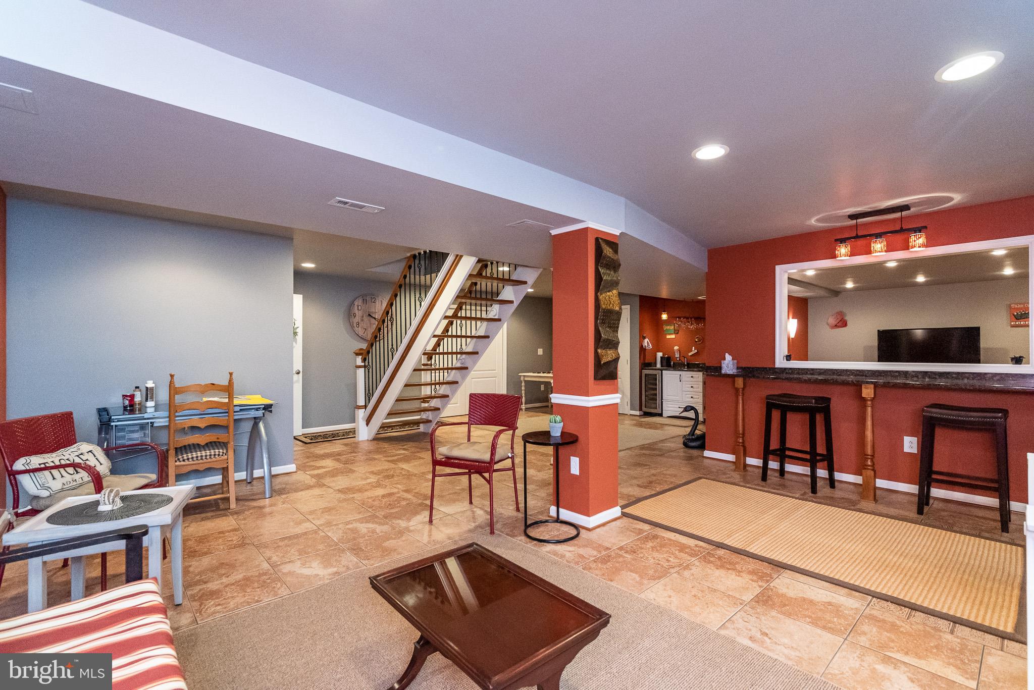 VINEYARD OAK - Residential