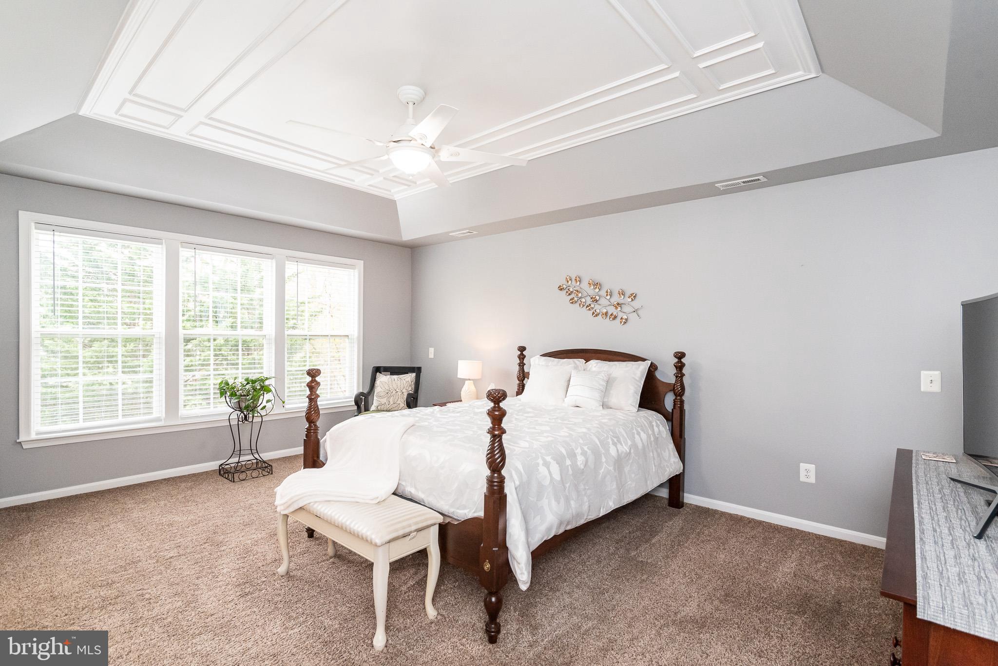 VINEYARD OAK - Residential