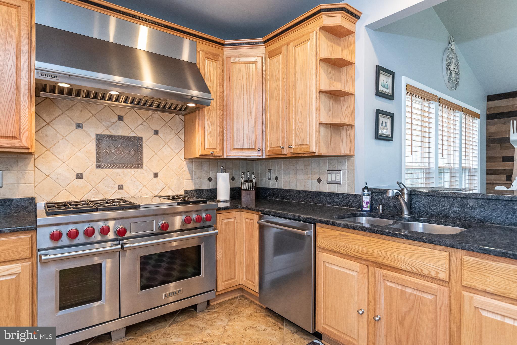 VINEYARD OAK - Residential