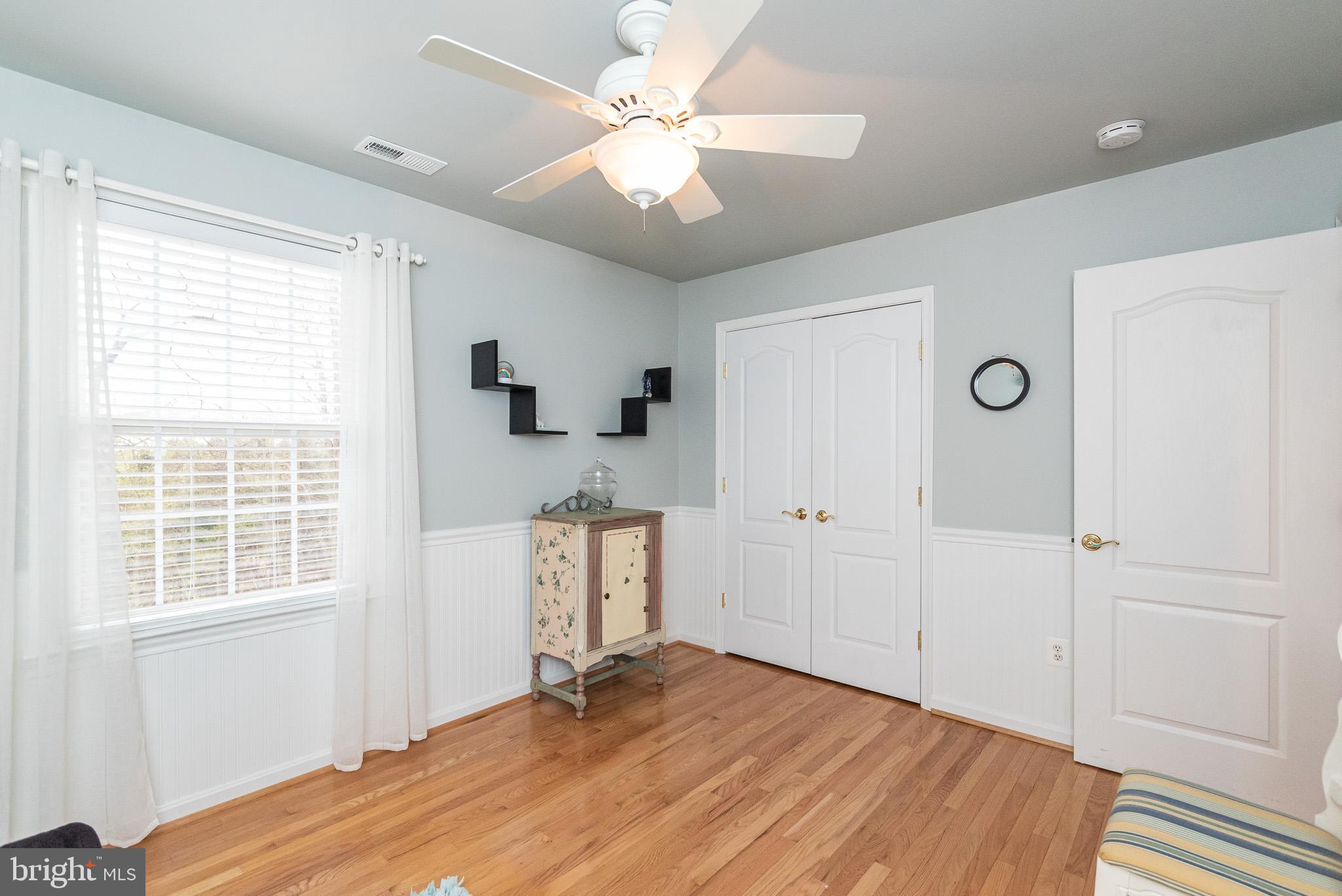 VINEYARD OAK - Residential