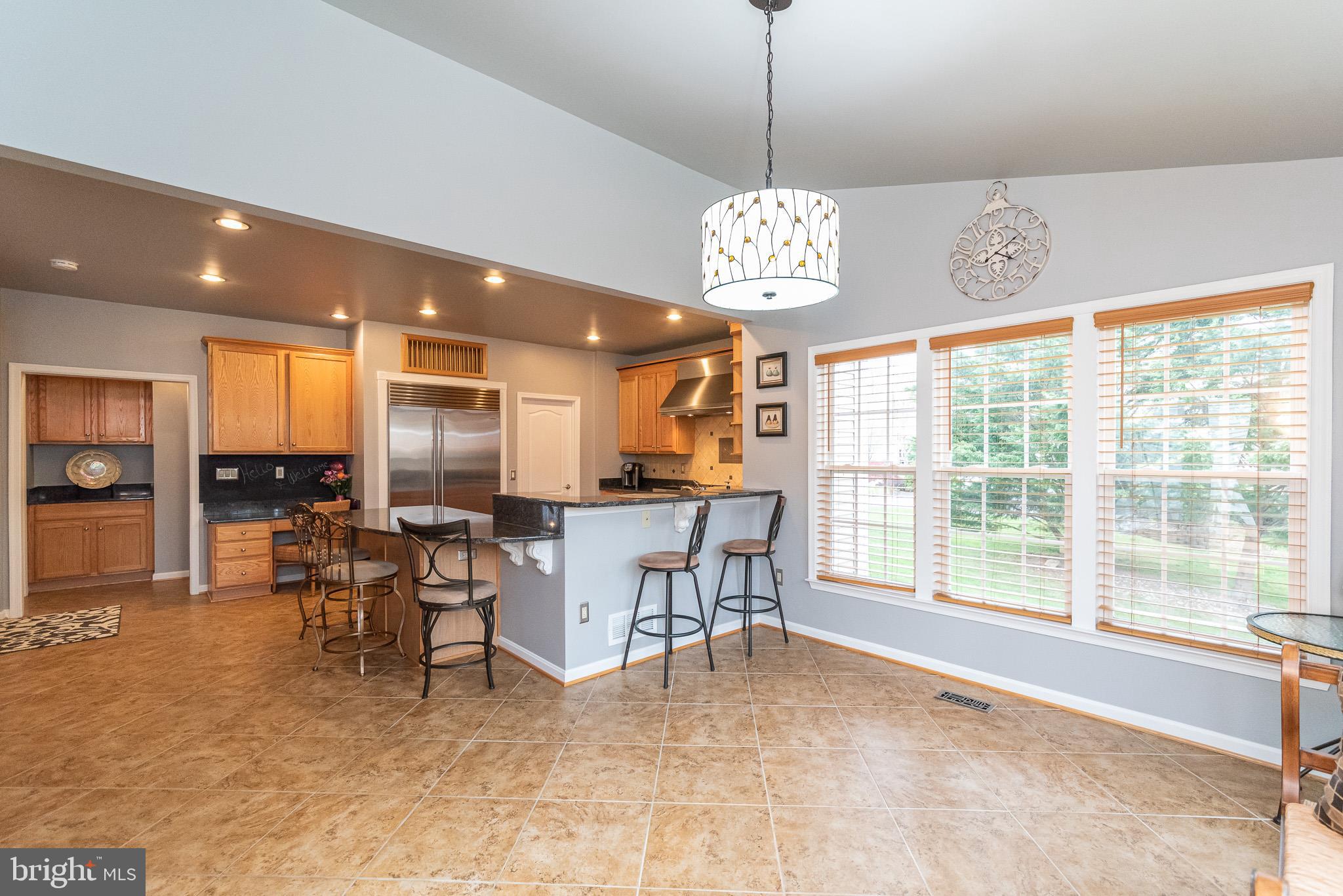 VINEYARD OAK - Residential