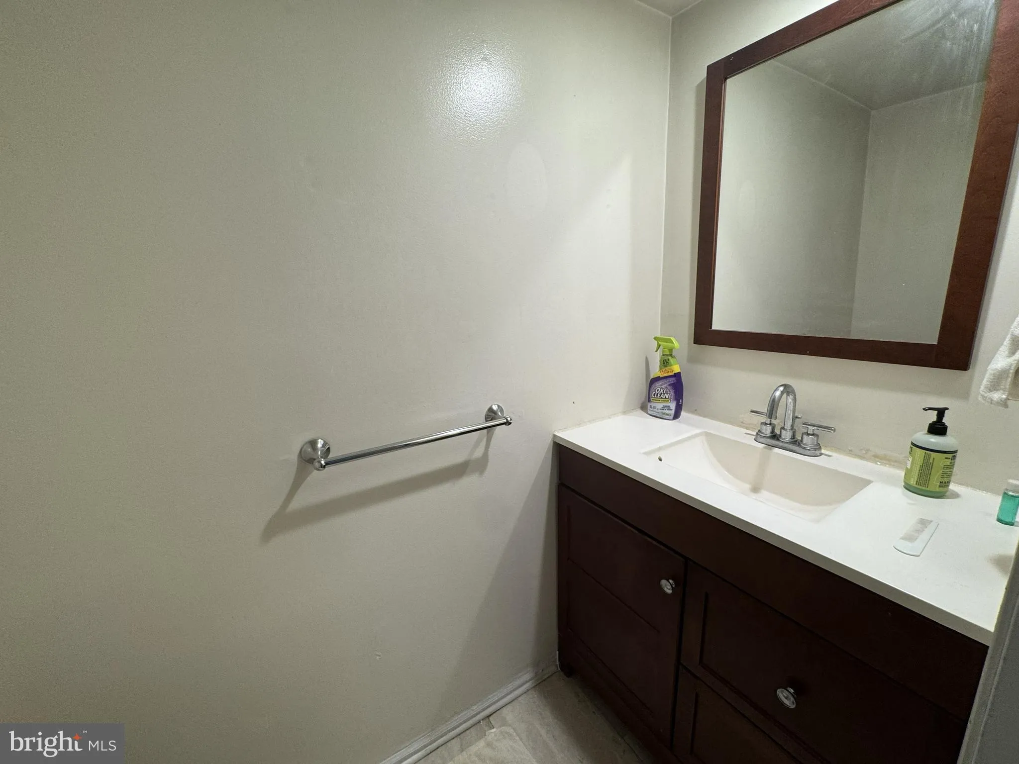 Additional image 26 of 35 Almond Drive, Somerset, NJ 08873