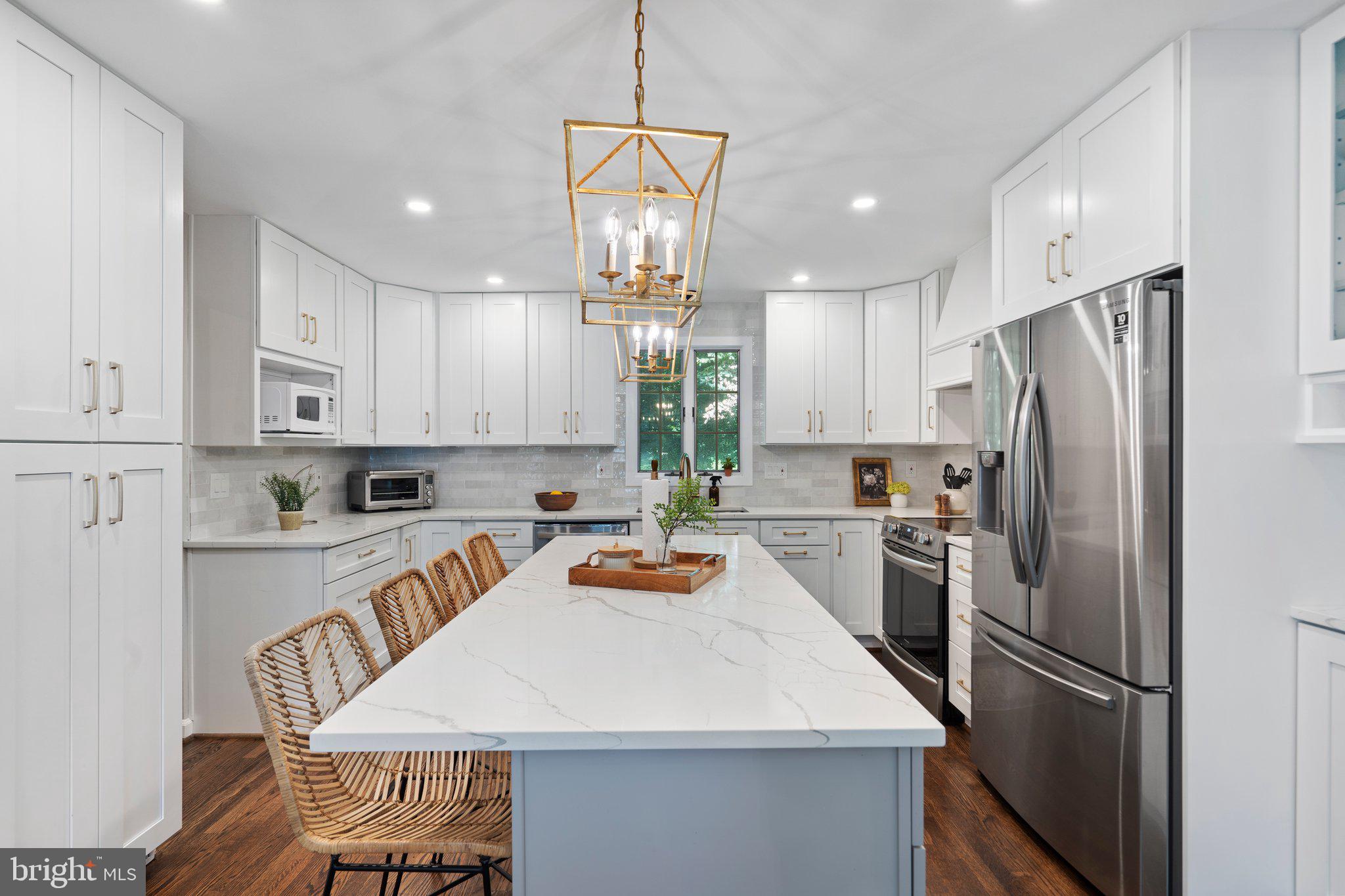 GRANBY WOODS - Residential