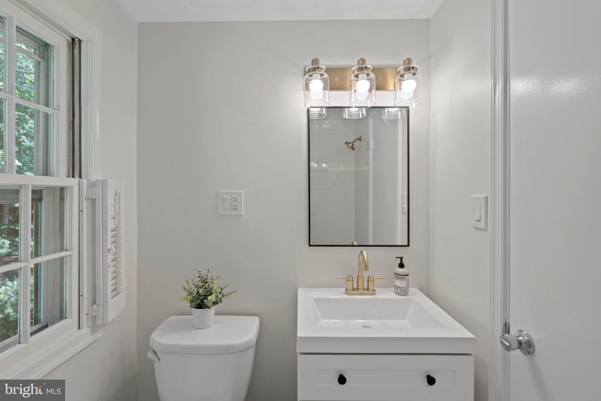 GRANBY WOODS - Residential