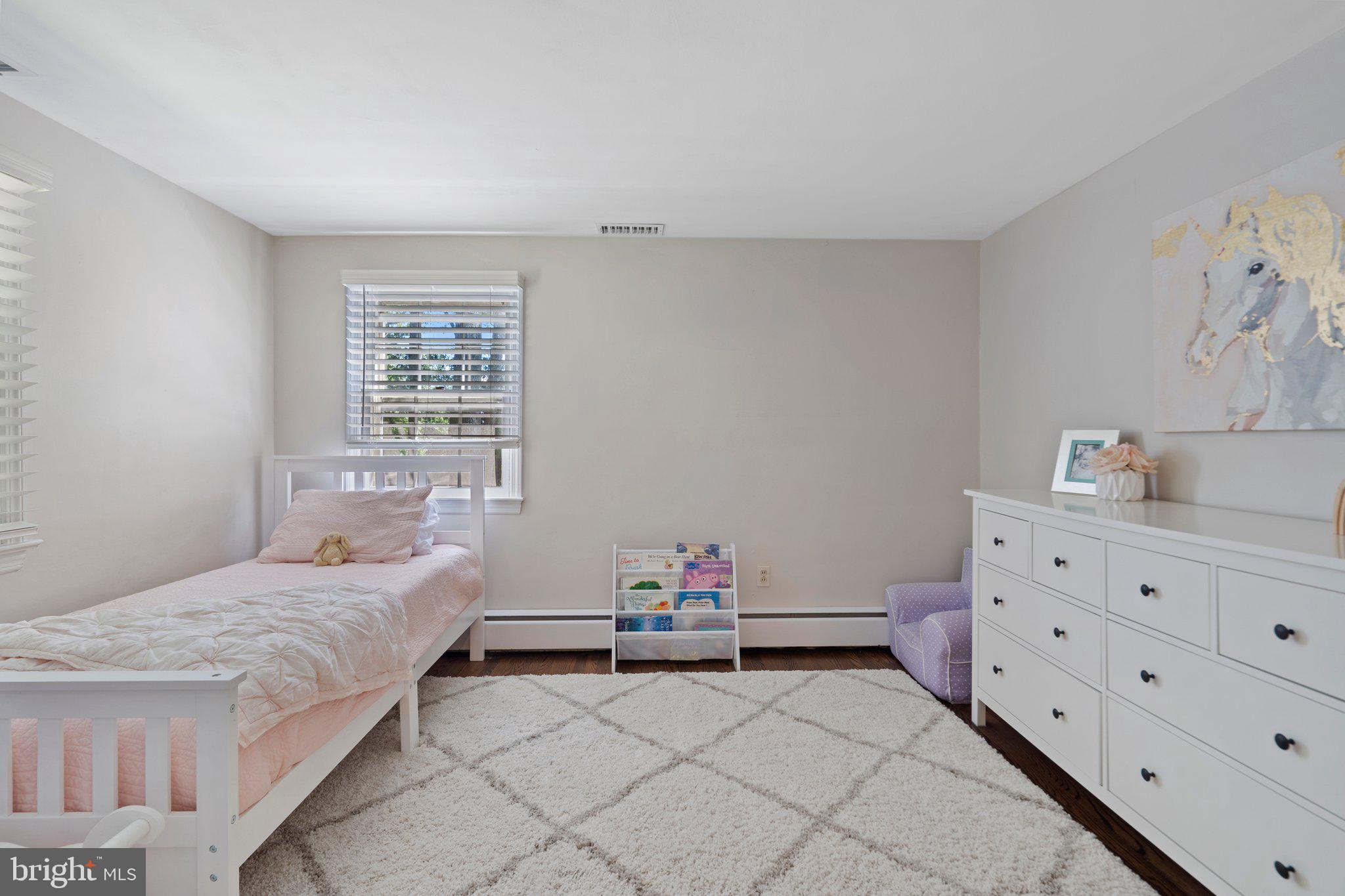 GRANBY WOODS - Residential