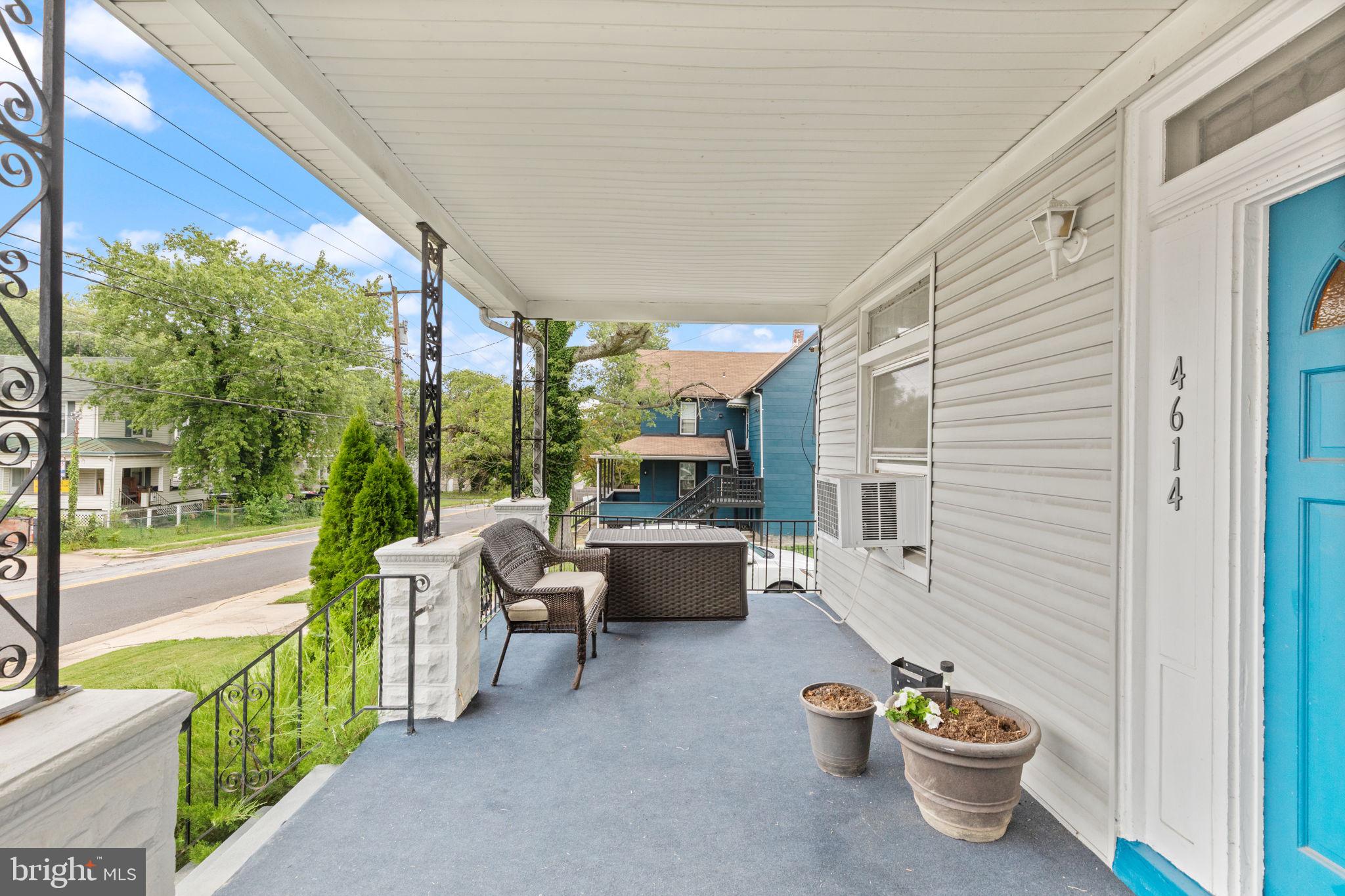 ROSEDALE - Residential