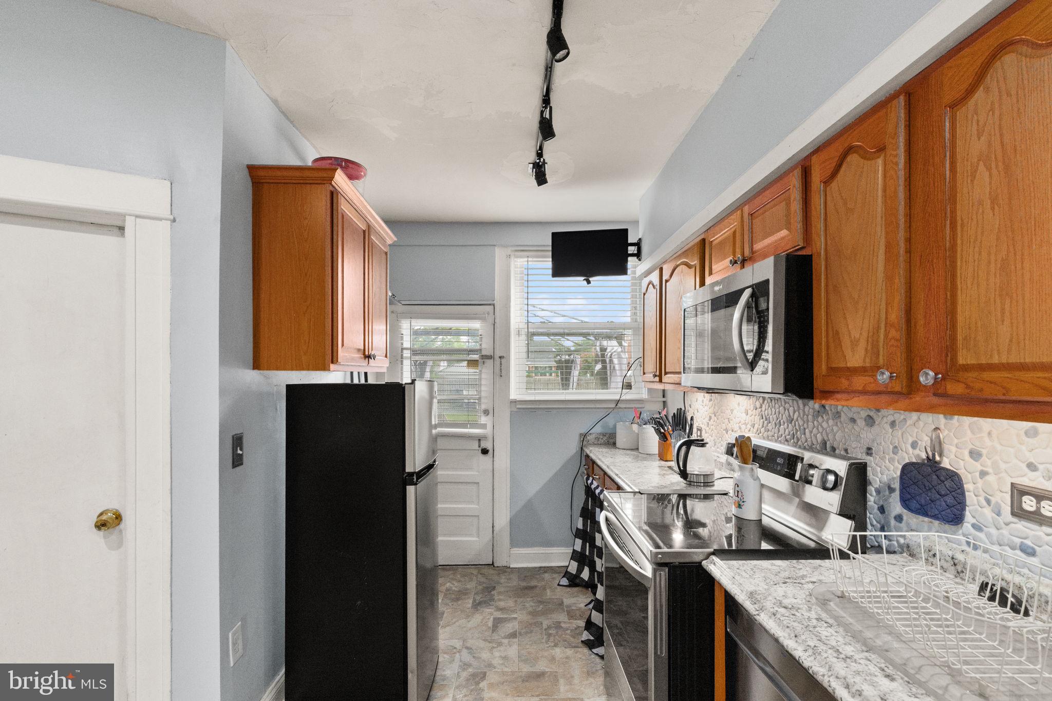 ROSEDALE - Residential