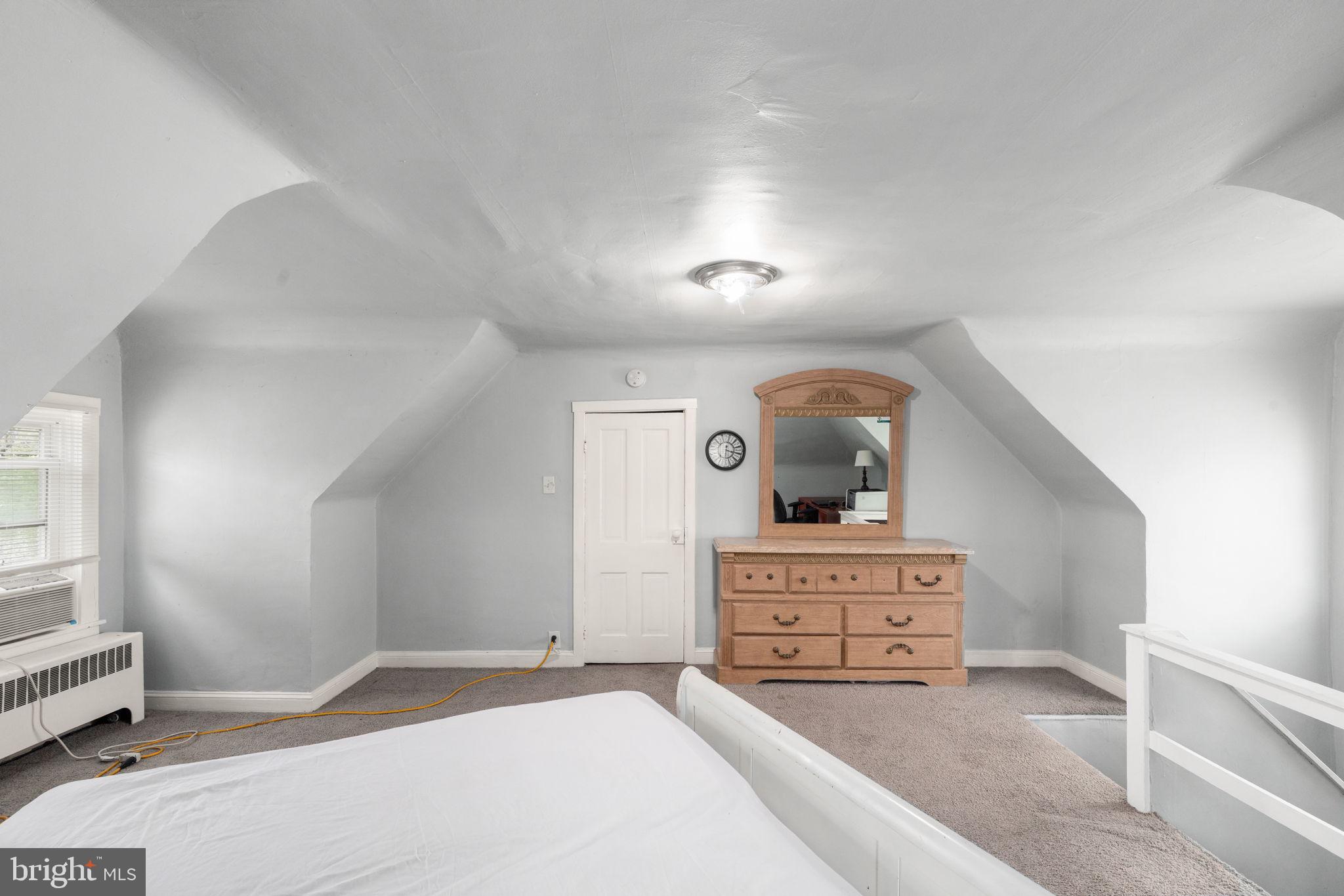 ROSEDALE - Residential