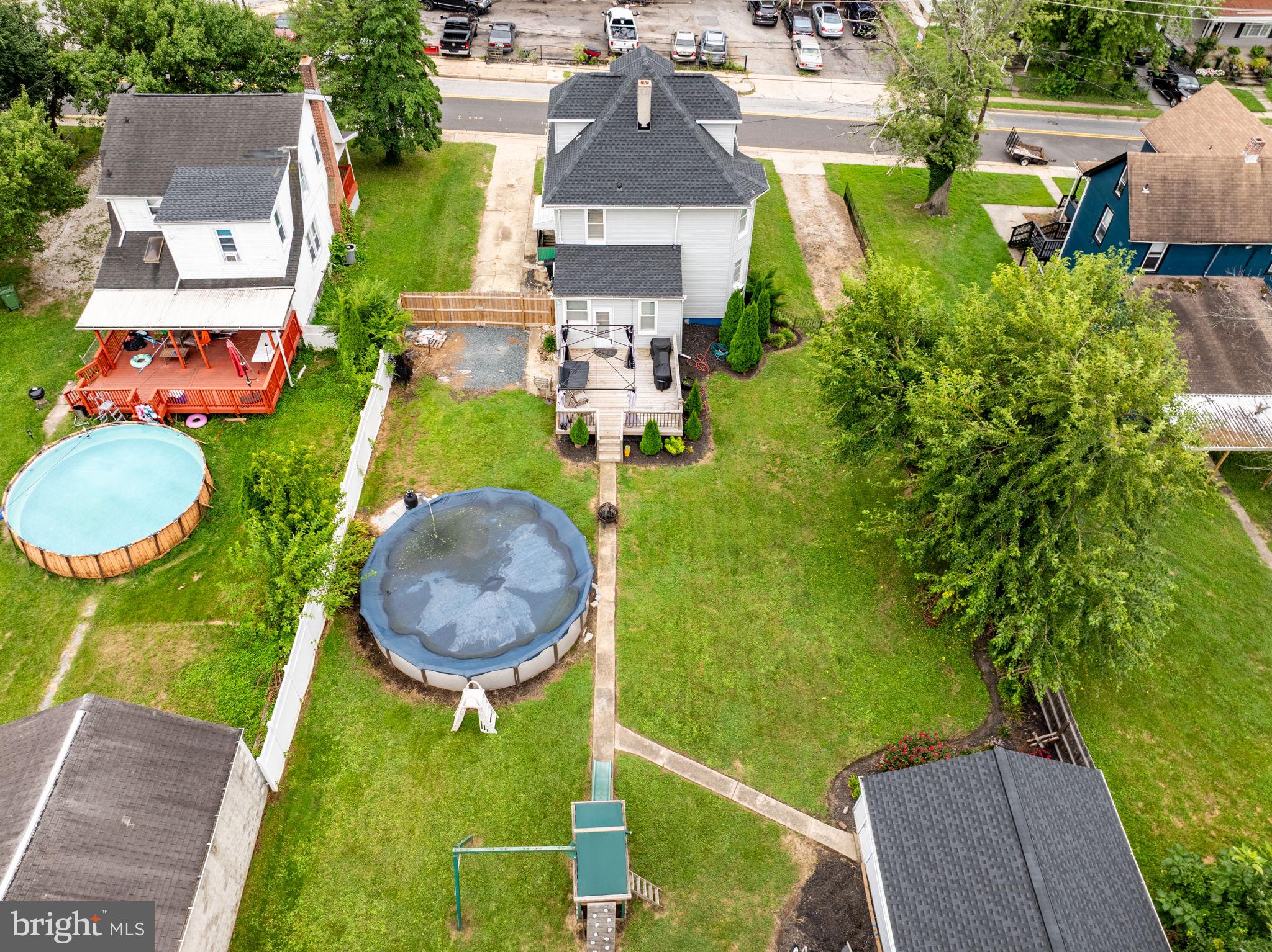 ROSEDALE - Residential