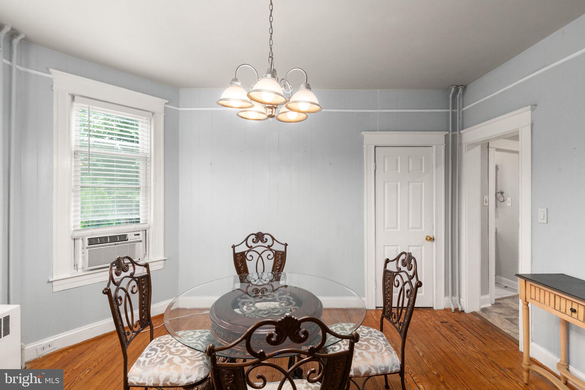 ROSEDALE - Residential