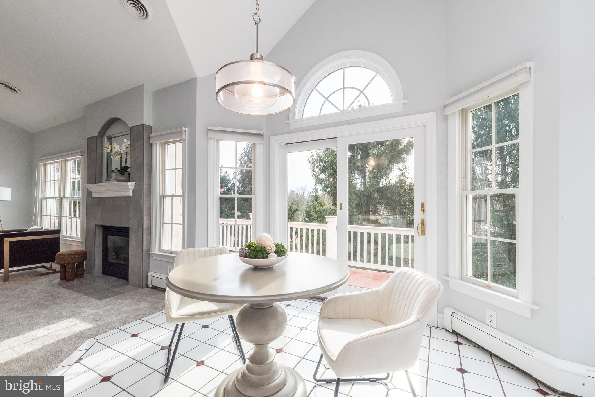 STONE RIDGE - Residential