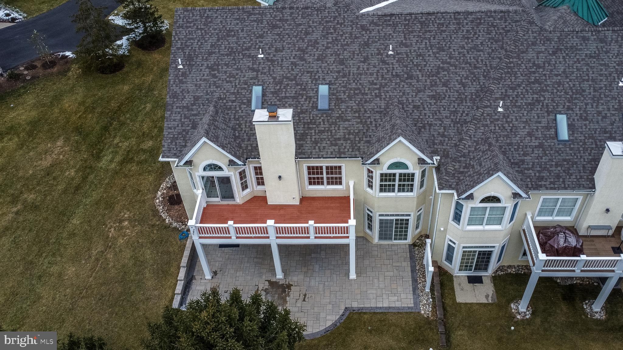 STONE RIDGE - Residential