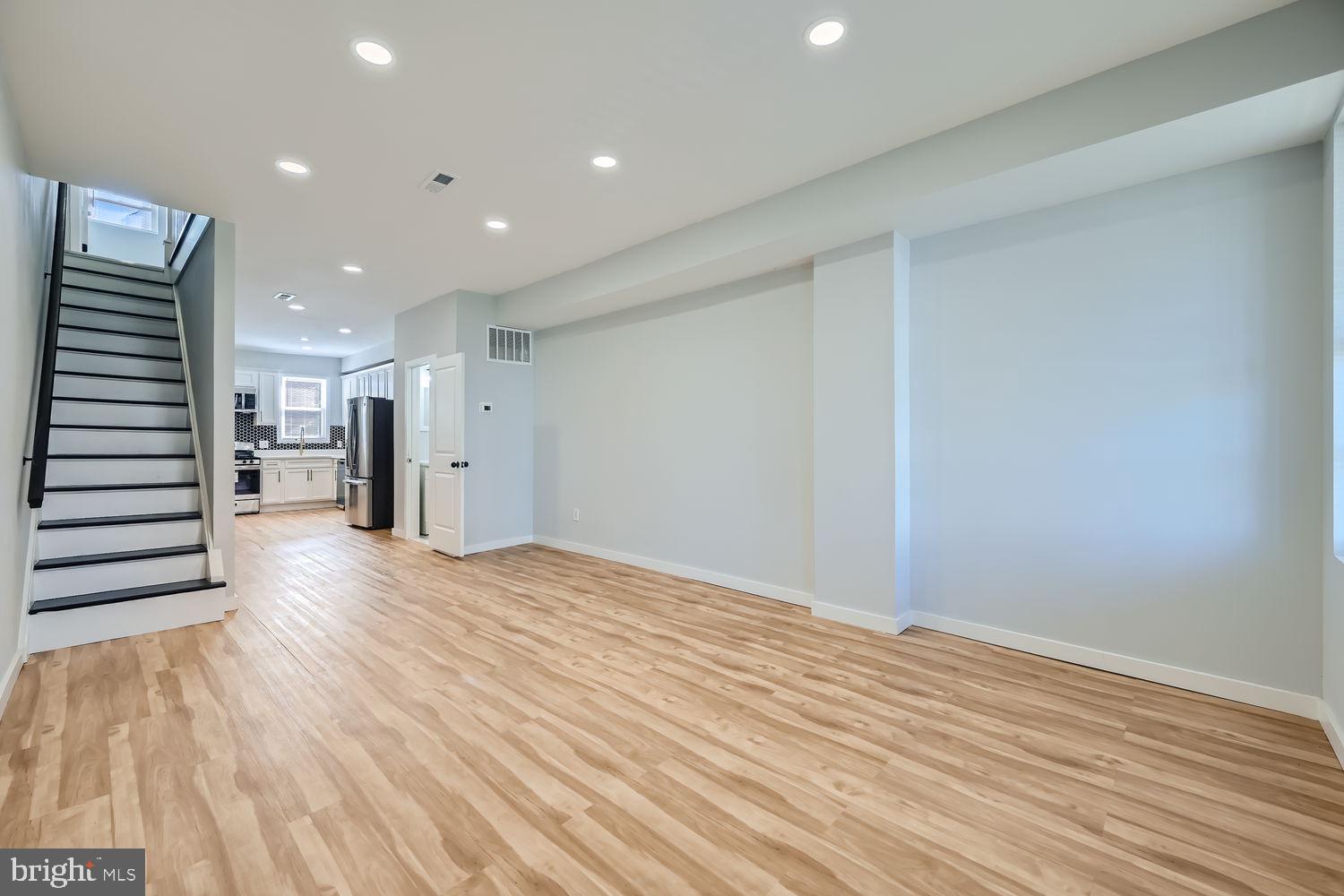2623 W COLD SPRING LANE