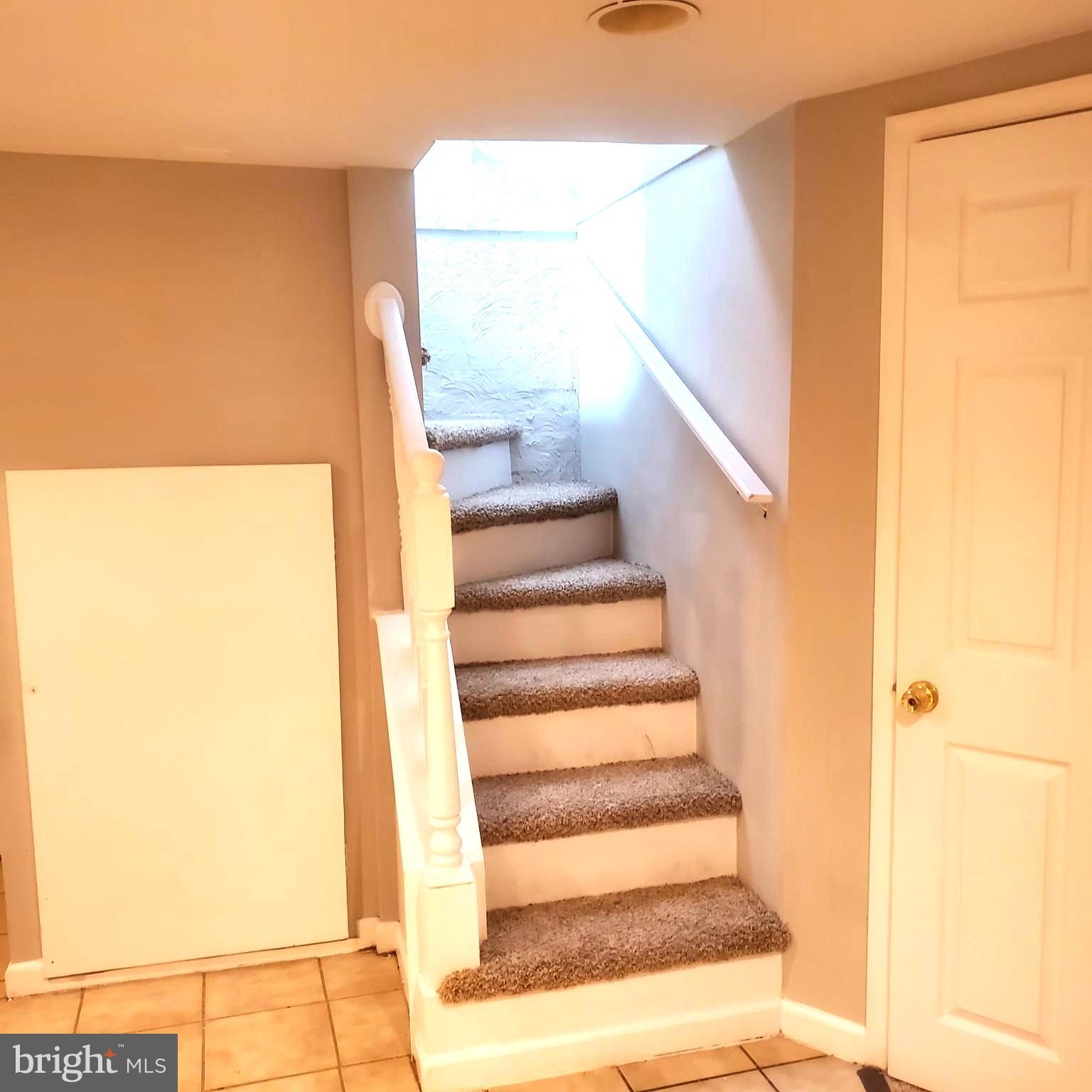 BEAVER HEIGHTS - Residential Lease