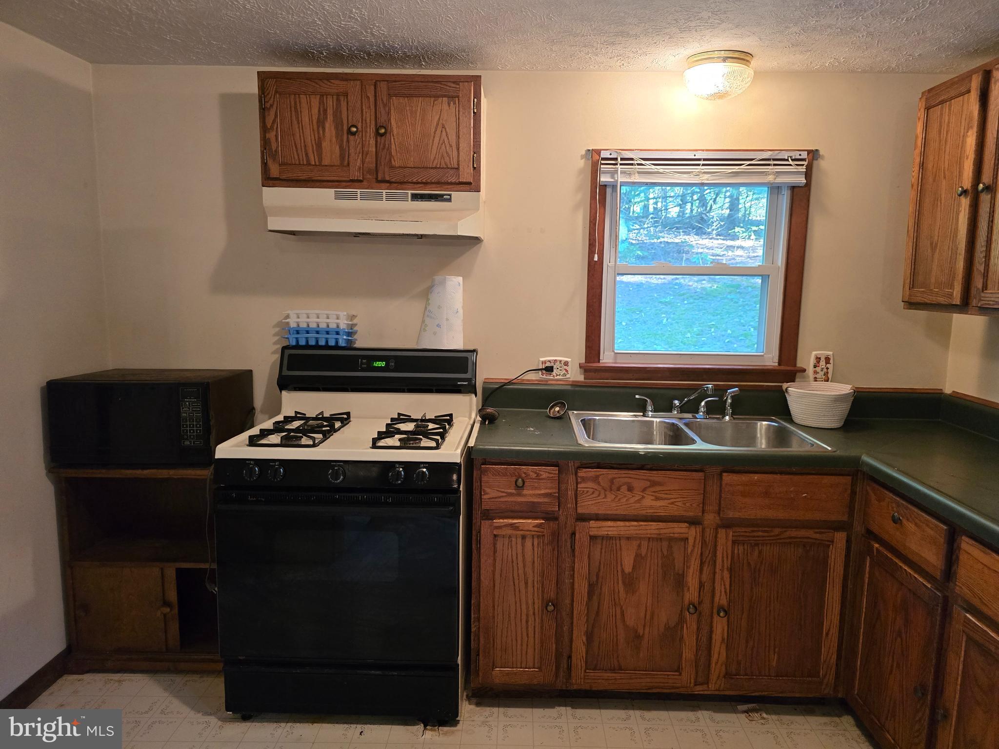 TIMBER RIDGE ESTATES - Residential