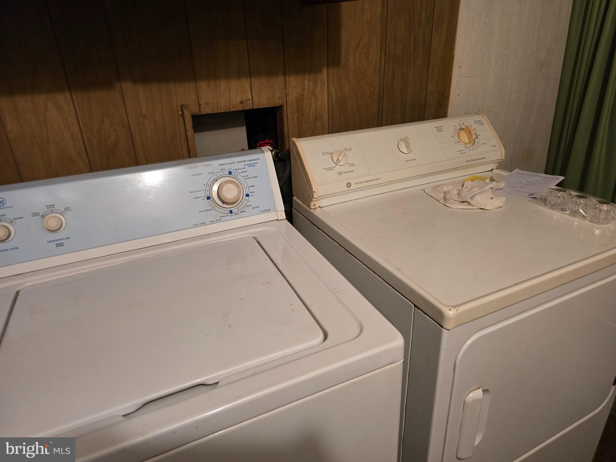 TIMBER RIDGE ESTATES - Residential