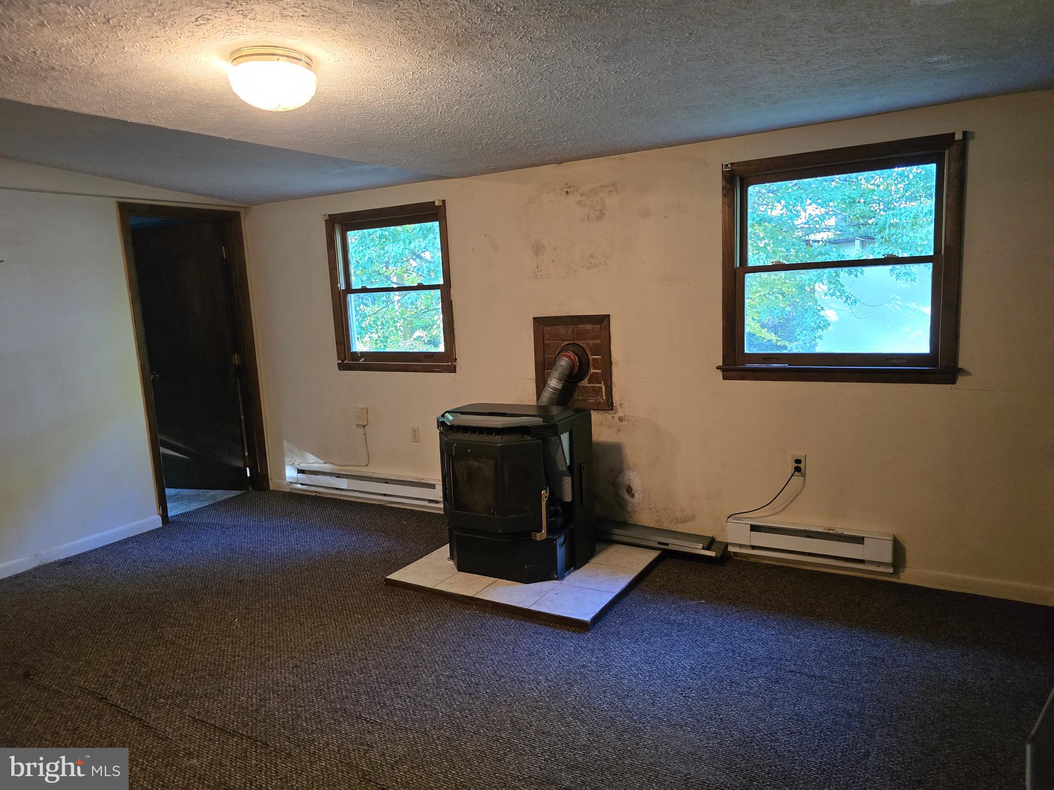 TIMBER RIDGE ESTATES - Residential